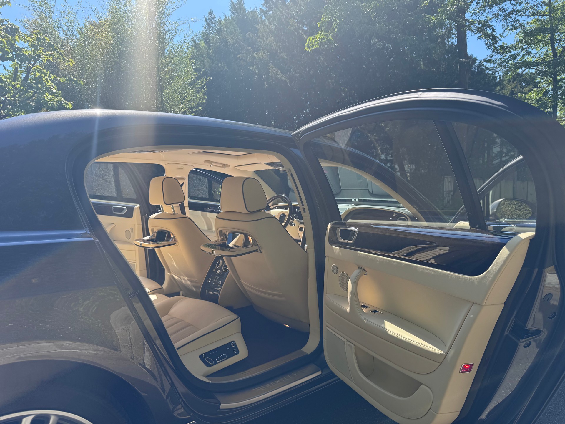 BENTLEY Continental Flying Spur 6.0-image-5