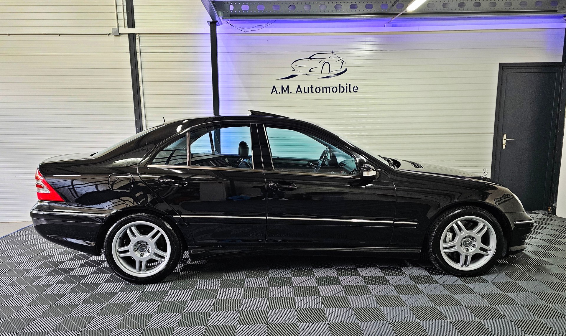 MERCEDES-BENZ C 32 AMG Automatic-image-6