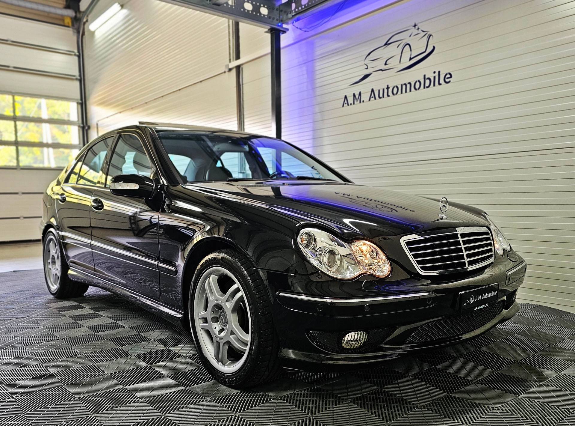 MERCEDES-BENZ C 32 AMG Automatic-image-7