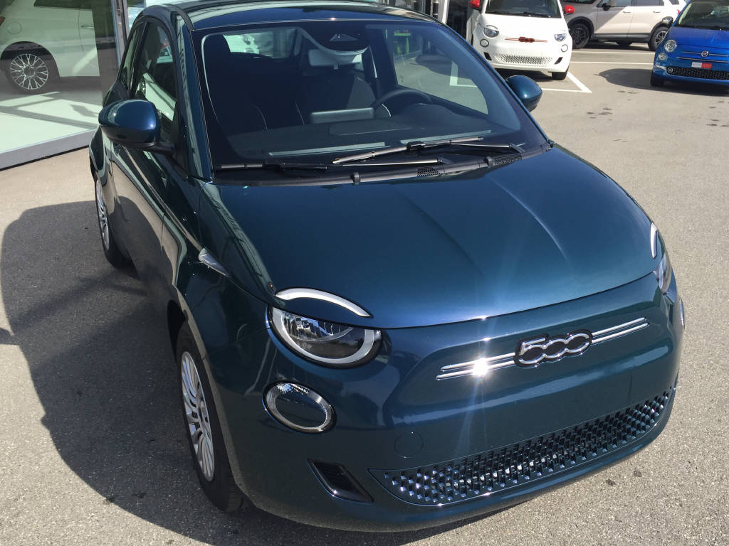 FIAT 500 BEV Cult 87 kW (Kleinwagen)