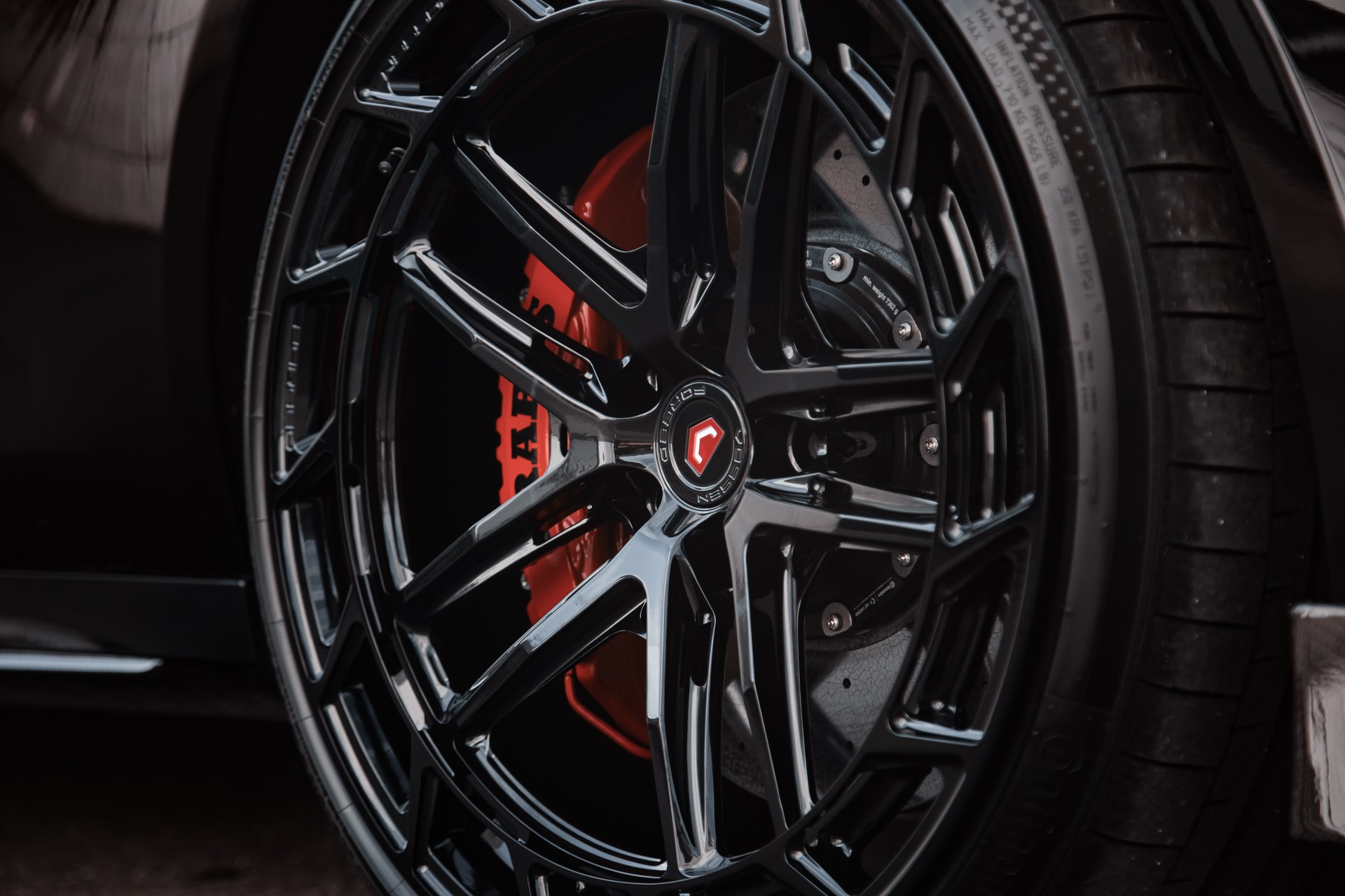 MERCEDES-BENZ Brabus E800 4matic Speedshift 9G-TCT-image-10