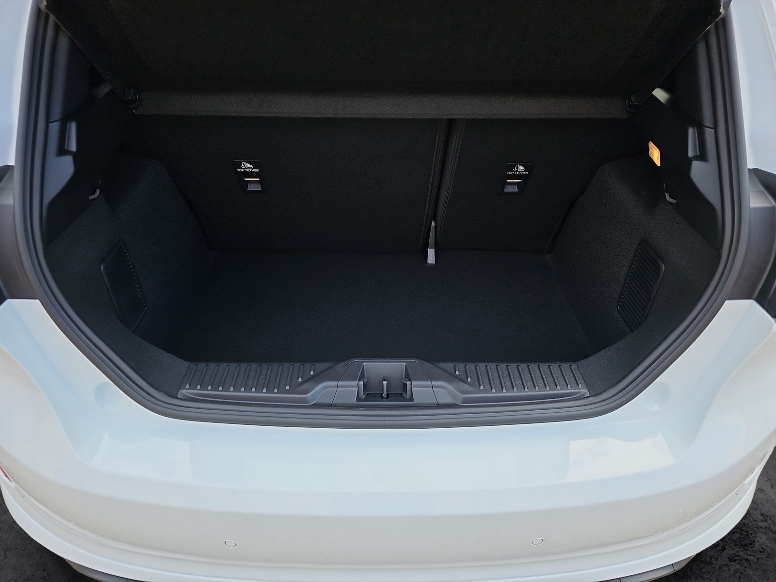 FORD Fiesta 1.0 EcoB Hybrid ST-Line X-image-8