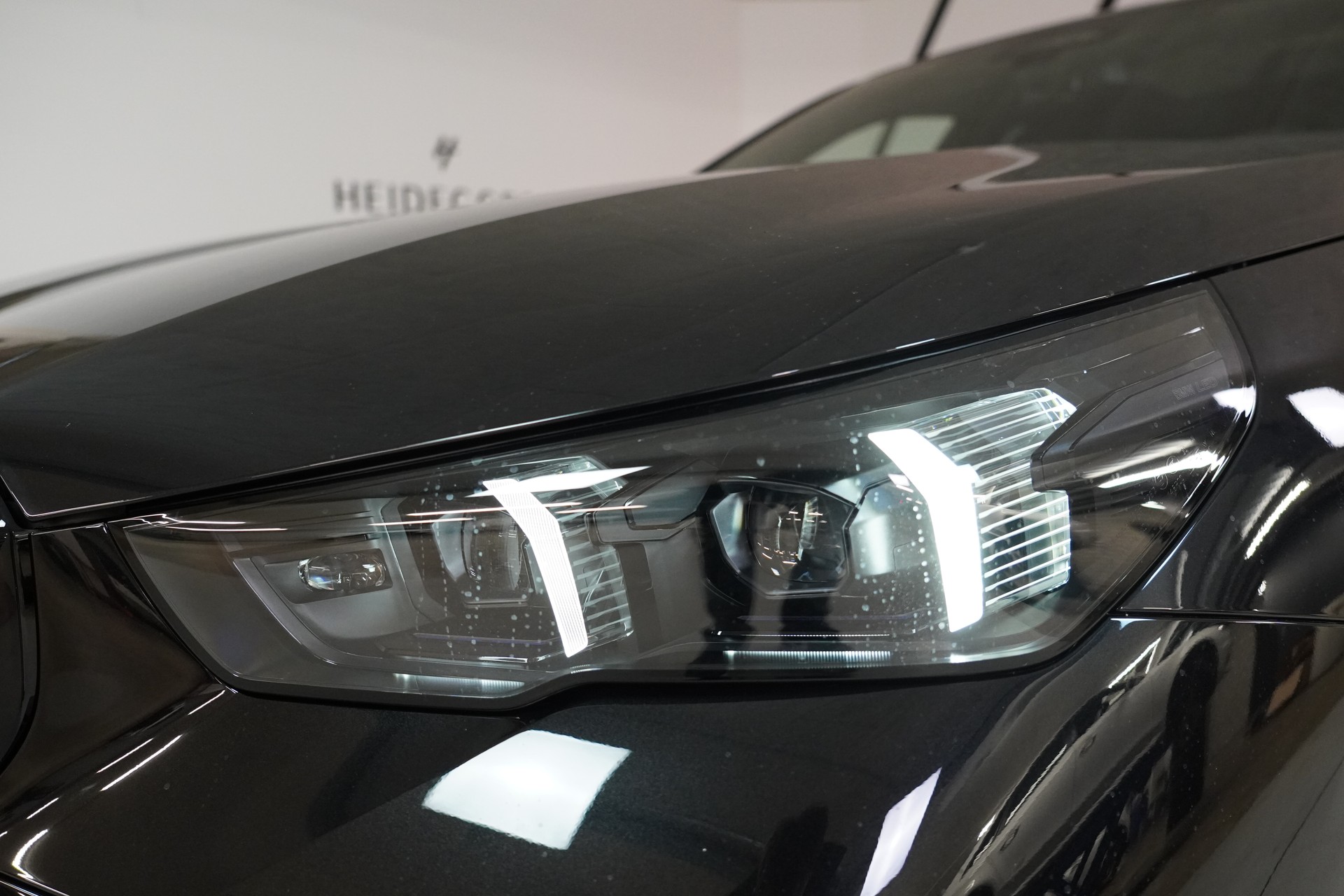BMW 520d xDrive 48V Touring M Sport Pro Steptronic-image-8
