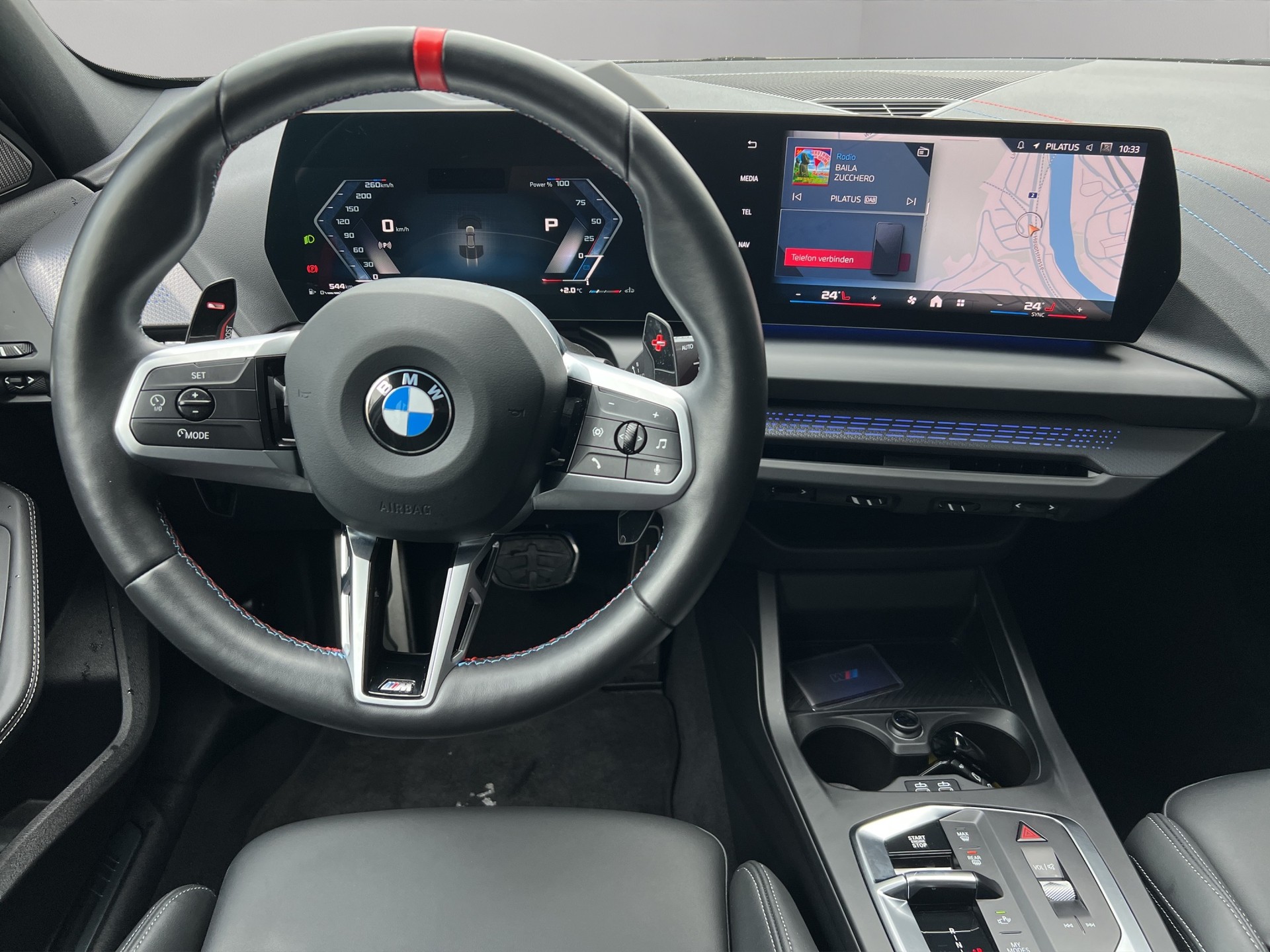 BMW M135i xDrive Steptronic-image-16