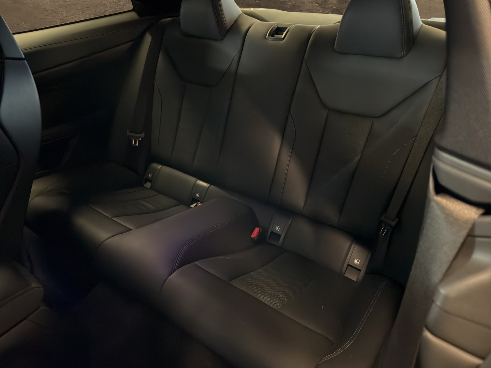 BMW M4 Coupé Competition M xDrive-image-14