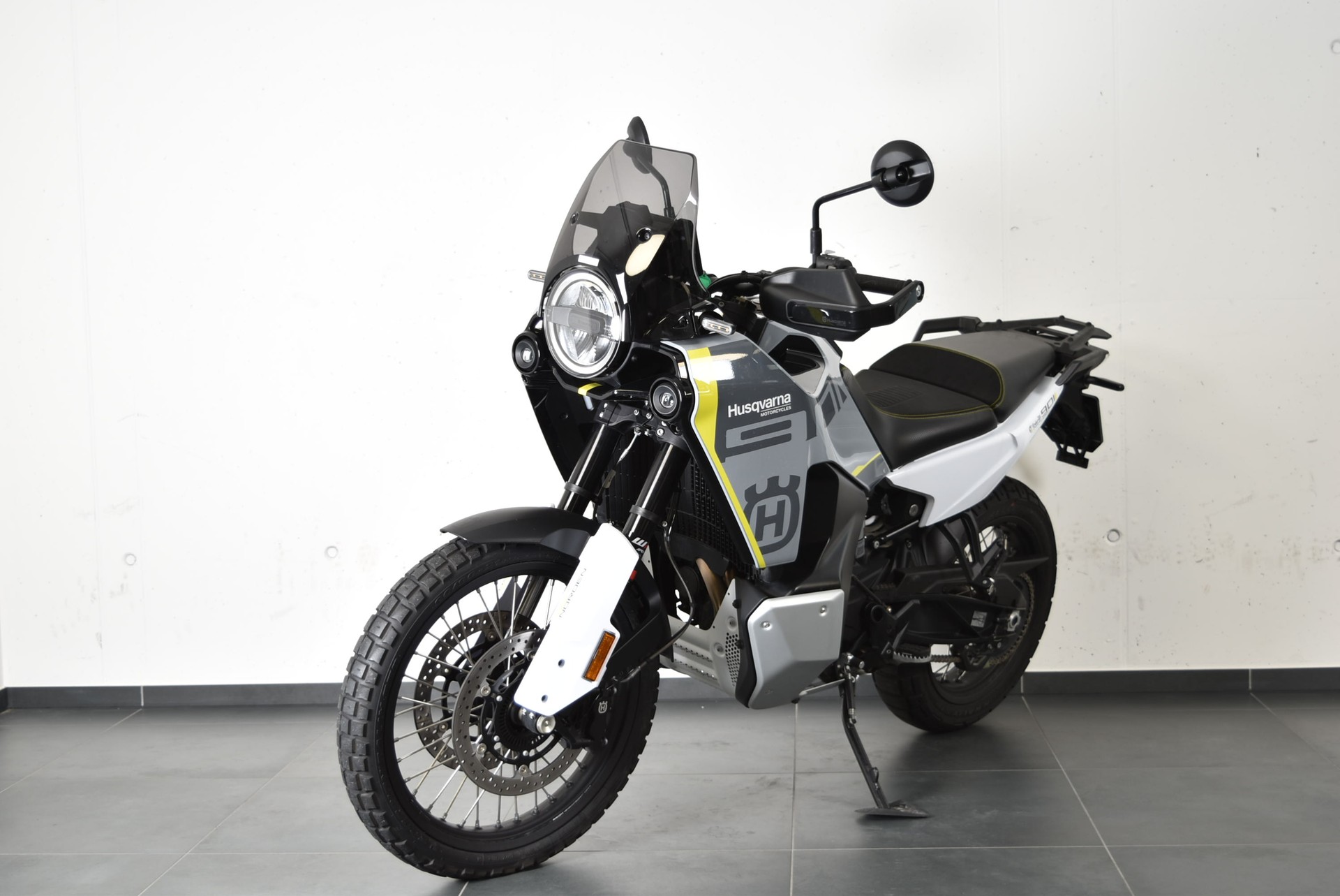 HUSQVARNA NORDEN 901-showroom-element-1