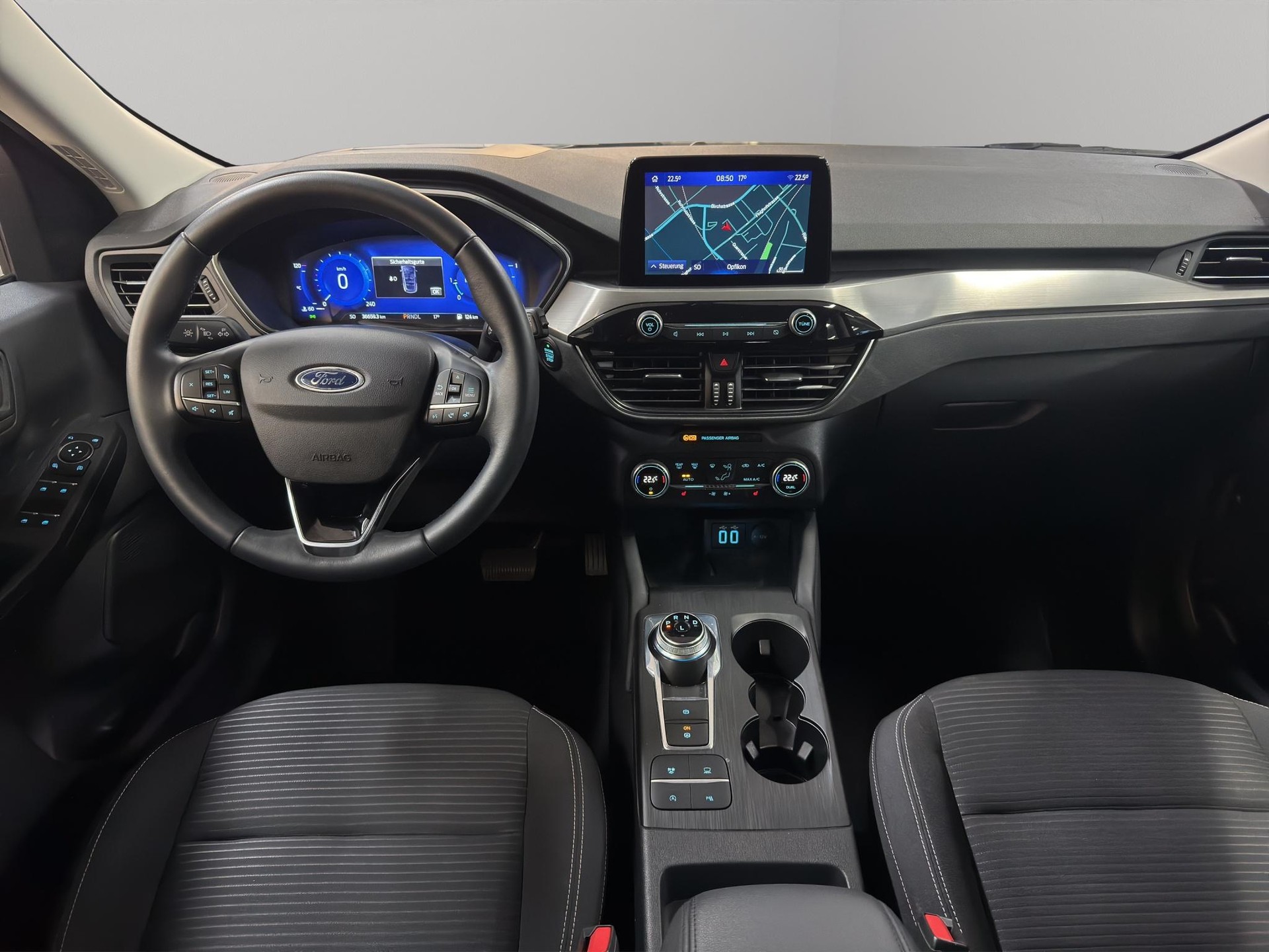 FORD Kuga 2.0 EcoBlue Titanium 4x4-image-5