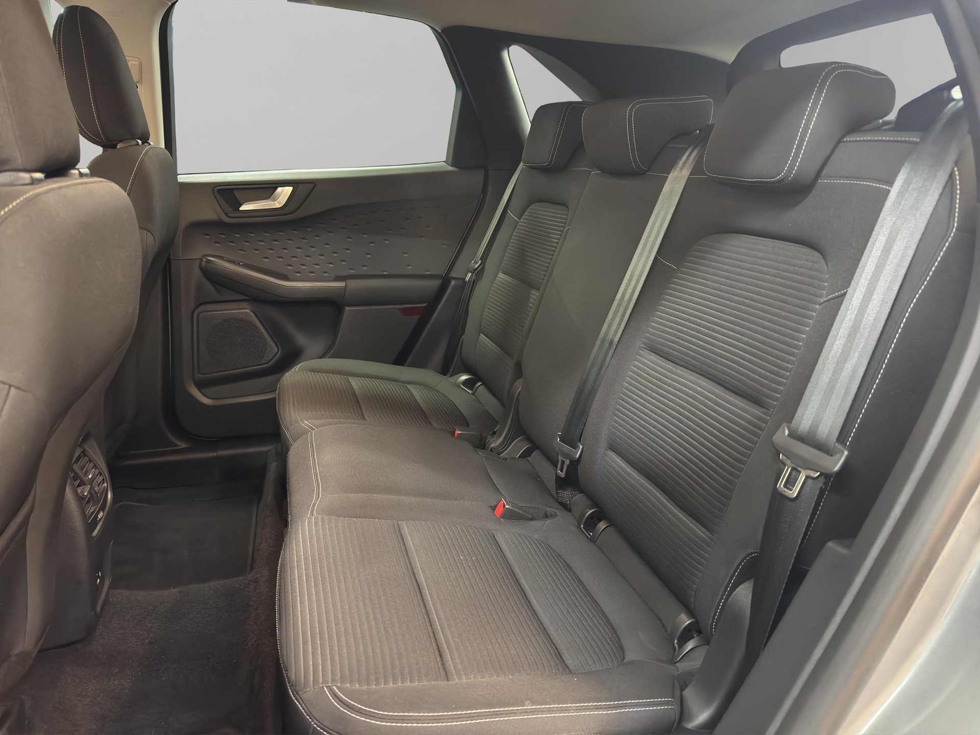 FORD Kuga 2.0 EcoBlue Titanium 4x4-image-11