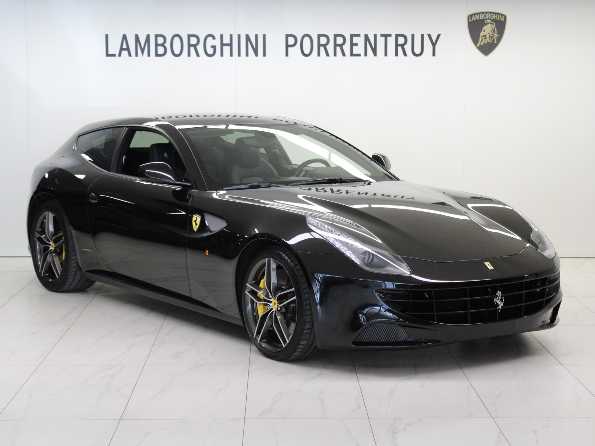 FERRARI FF-image-0
