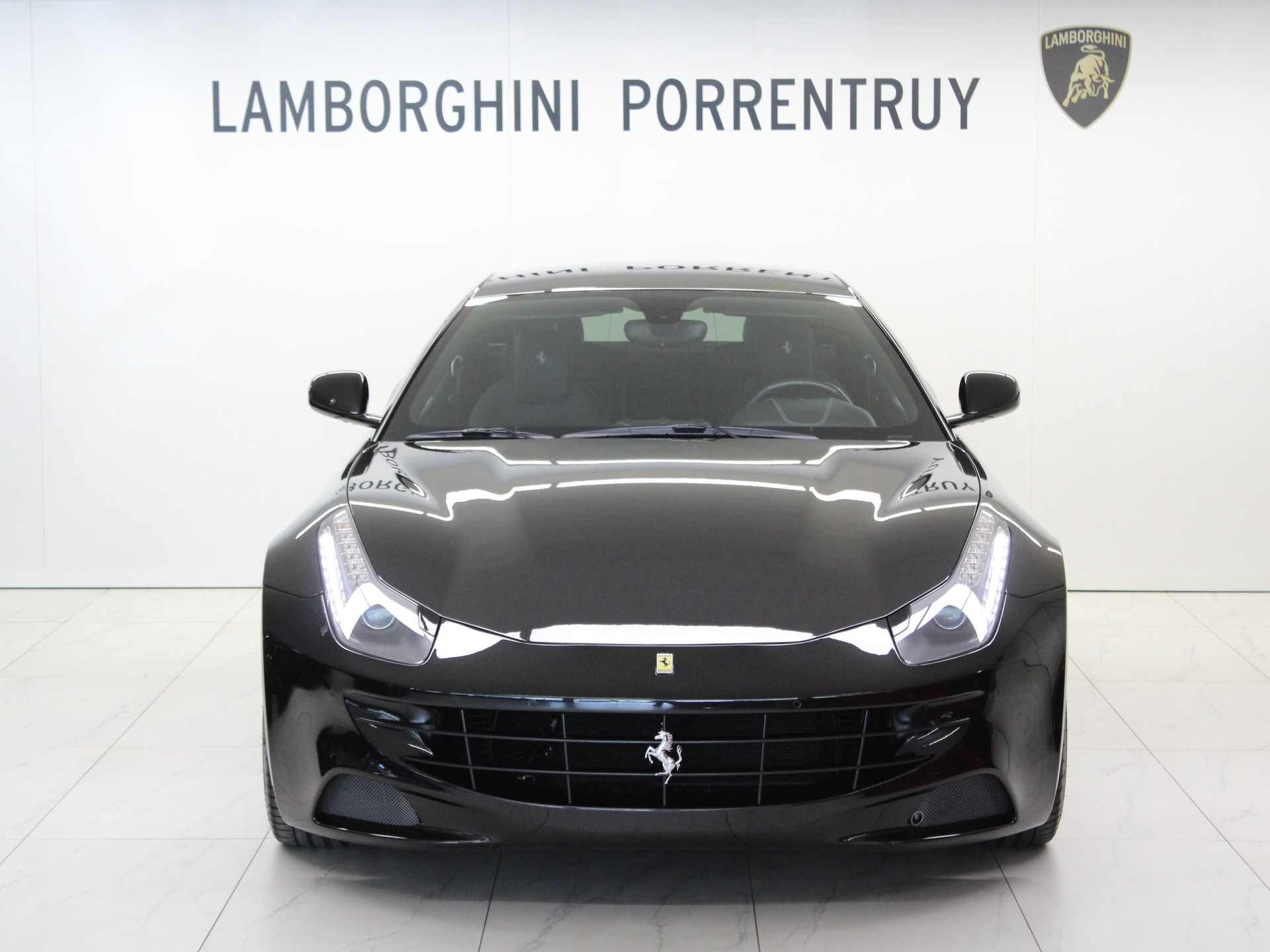 FERRARI FF-image-4