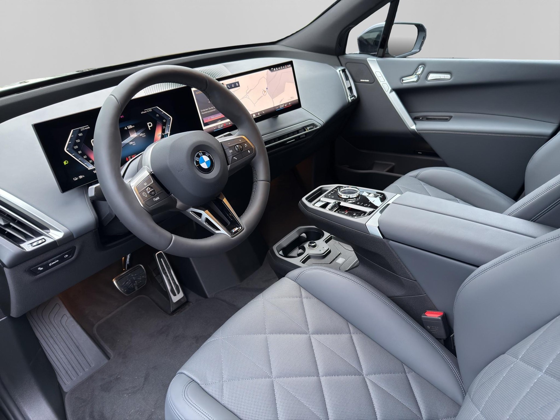BMW iX xDrive45 M Sport Pro-image-8