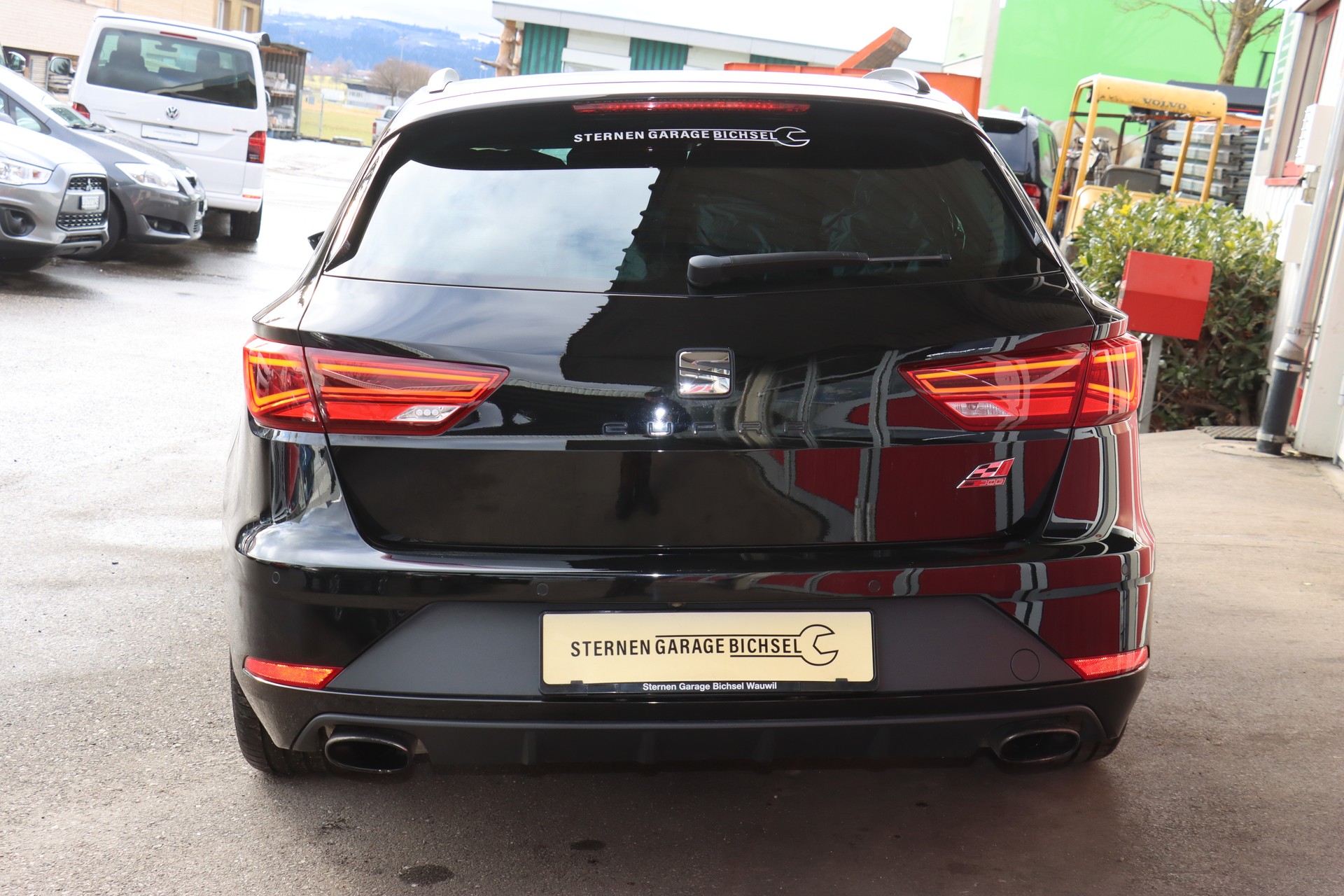 SEAT Leon ST 2.0 TSI Cupra 300 4 Drive DSG-image-7