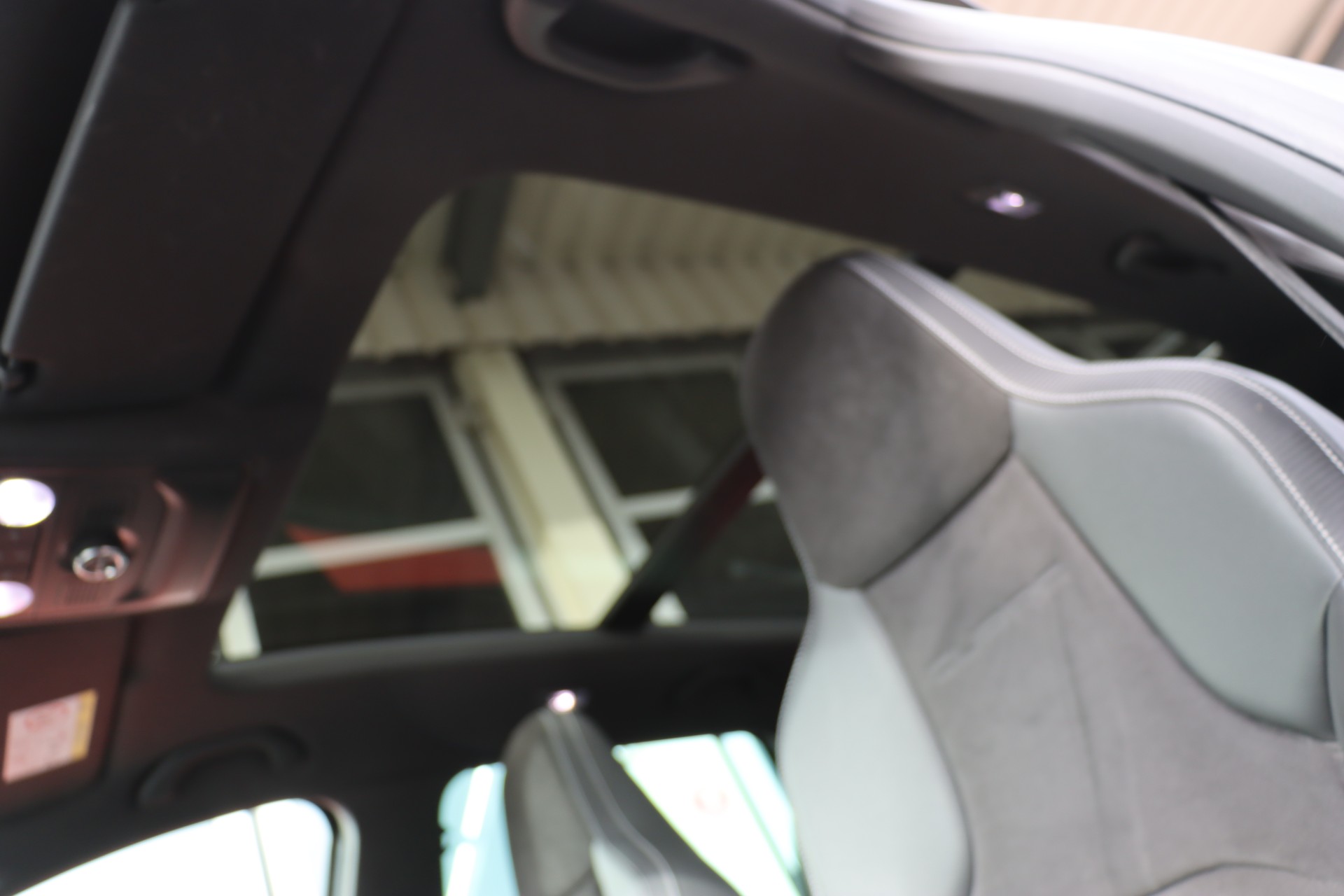 SEAT Leon ST 2.0 TSI Cupra 300 4 Drive DSG-image-22