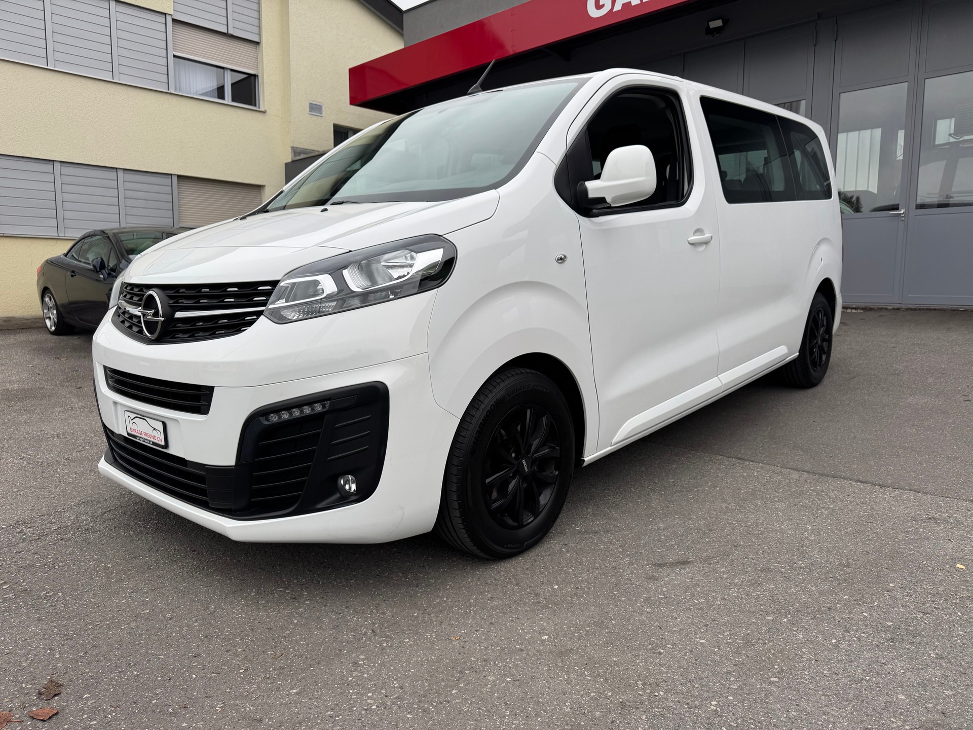 OPEL Vivaro Combi 2.0 CDTI Essentia s/s M-image-5