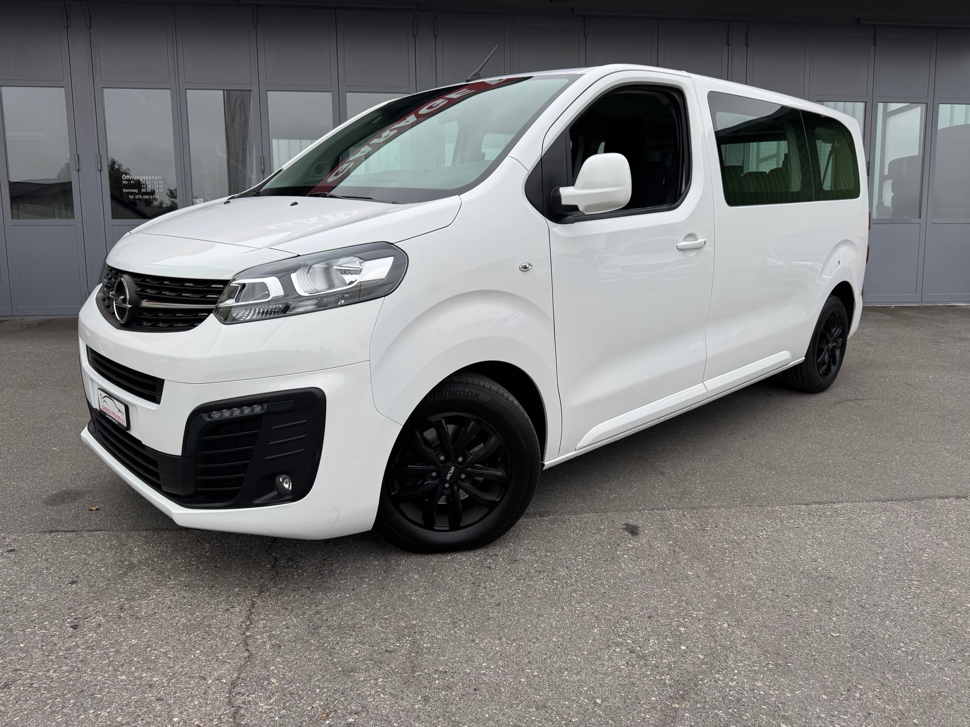 OPEL Vivaro Combi 2.0 CDTI Essentia s/s M-image-0