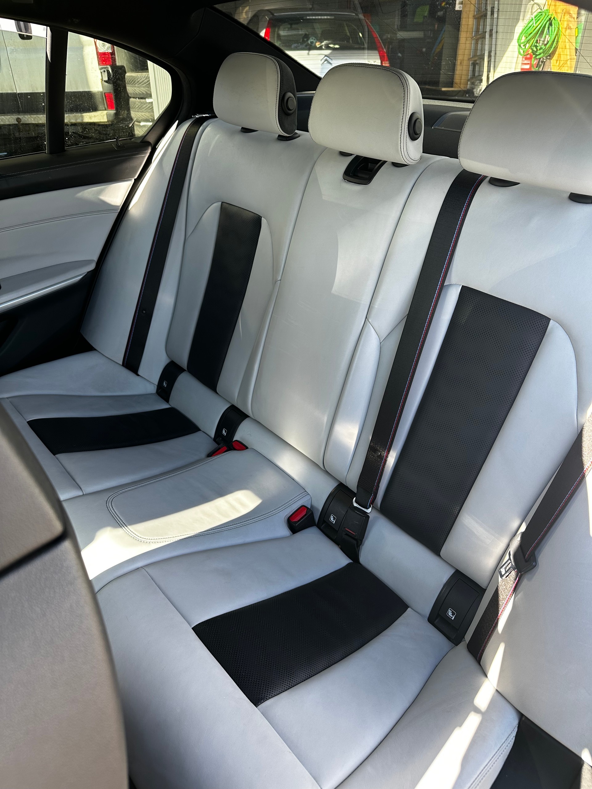 BMW M3 Competition M xDrive-image-6