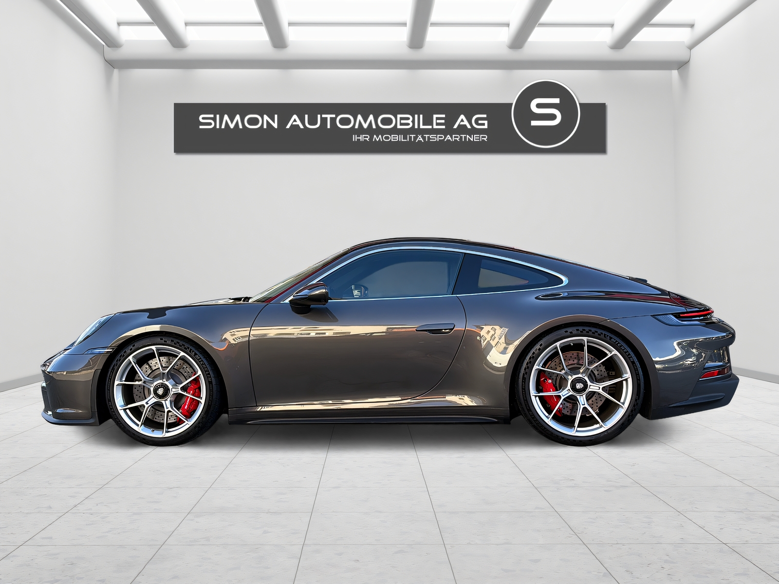 PORSCHE 911 Coupé 4.0 GT3 Touring-image-1