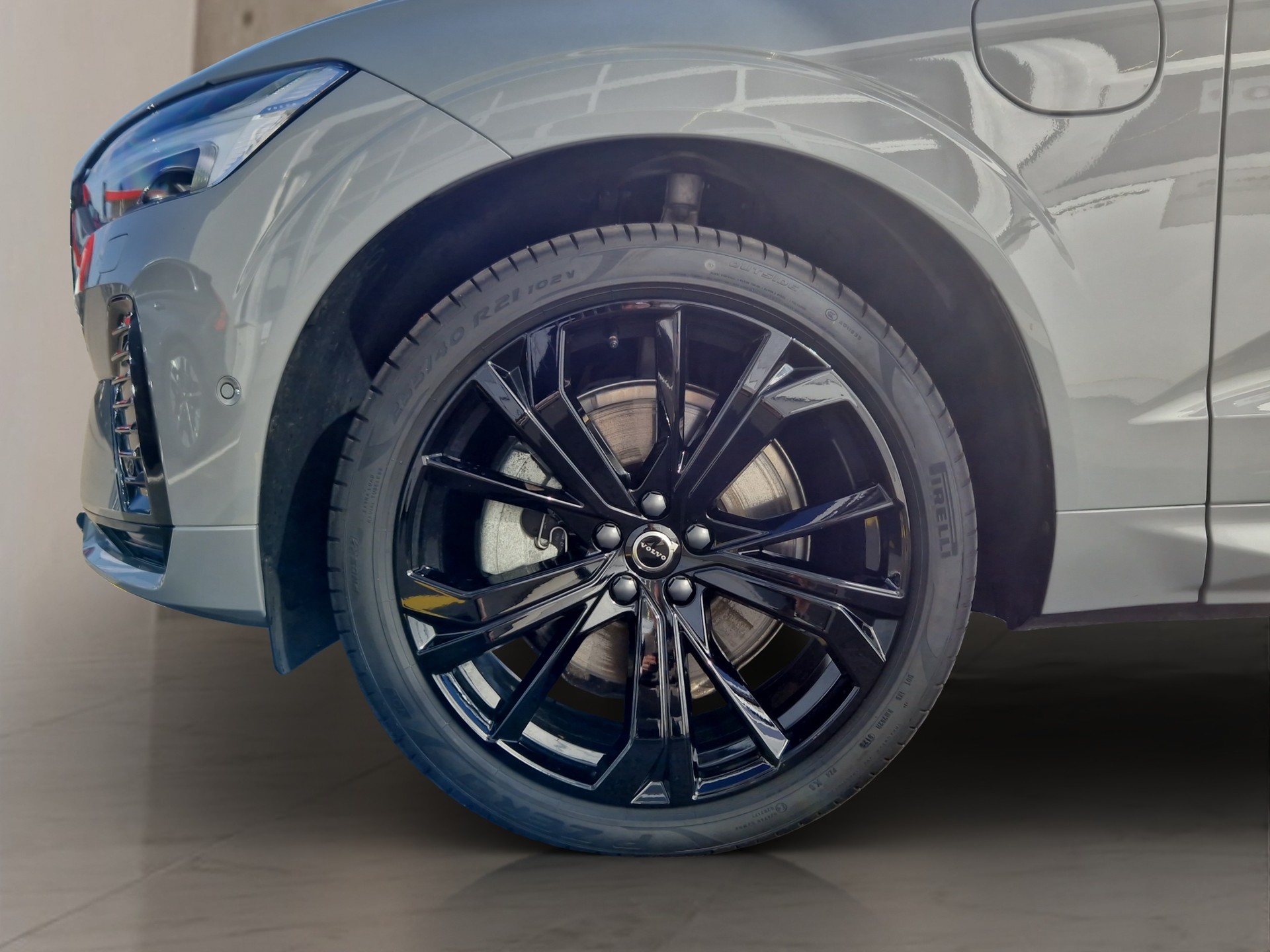 VOLVO XC60 2.0 T6 TE Black Edition eAWD Black Edition-image-8