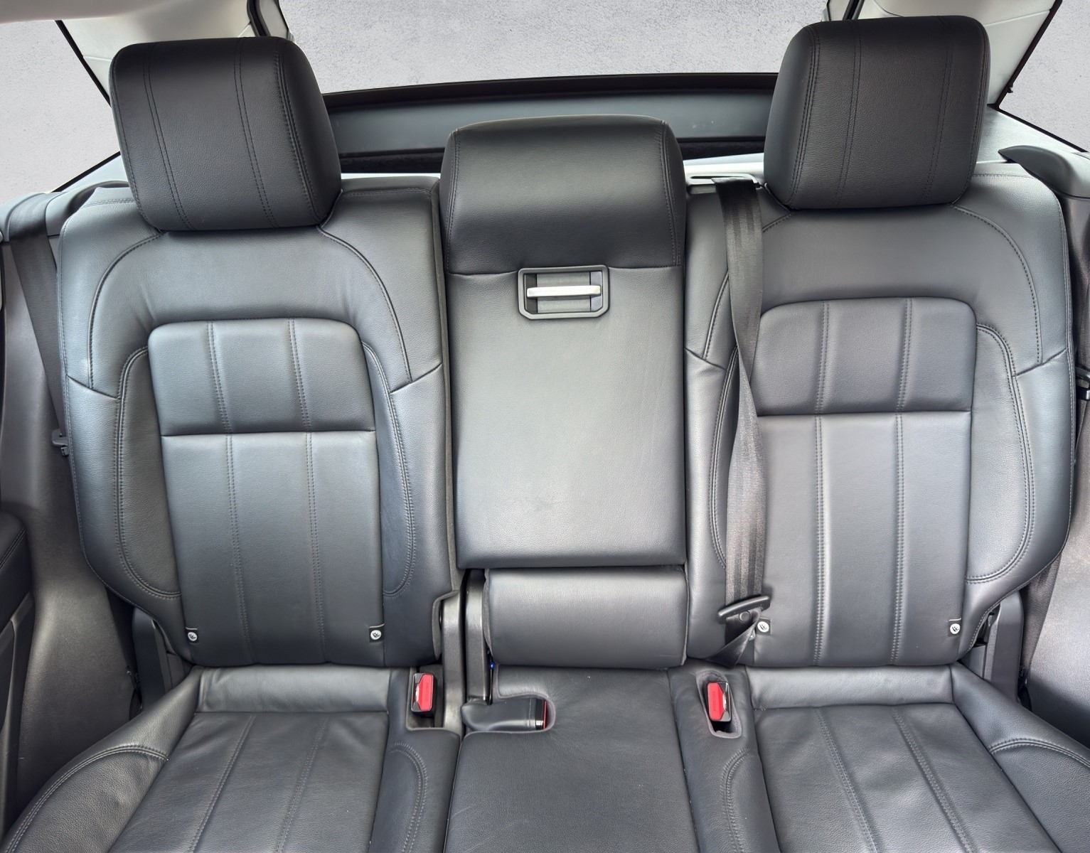 LAND ROVER Range Rover Sport 3.0 TDV6 SE Automatic-image-14