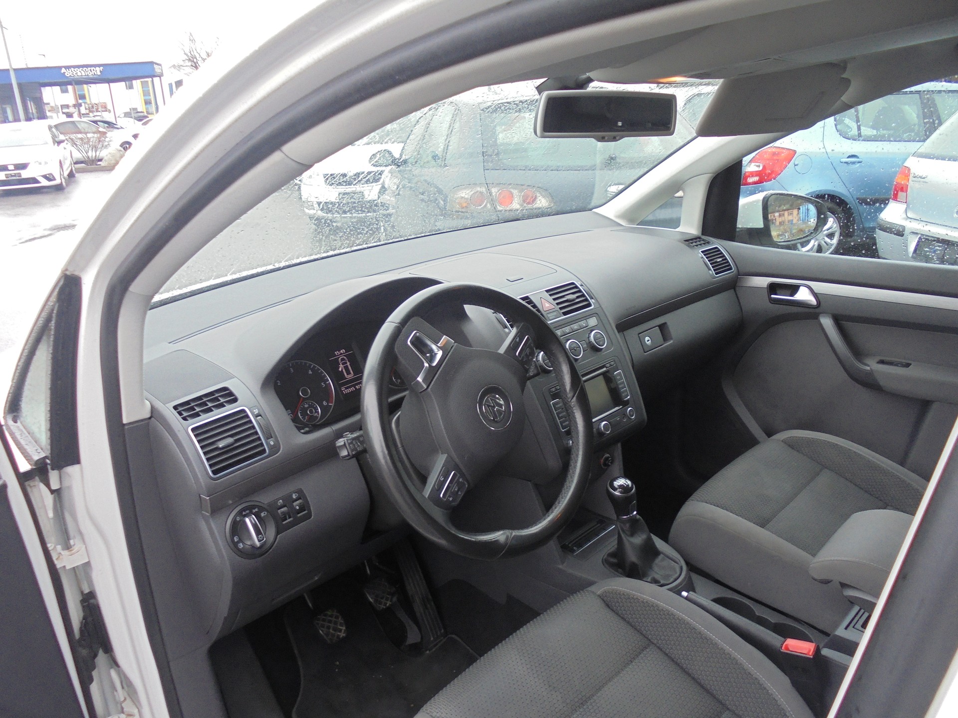 VW Touran 1.6 TDI Comfortline-image-6