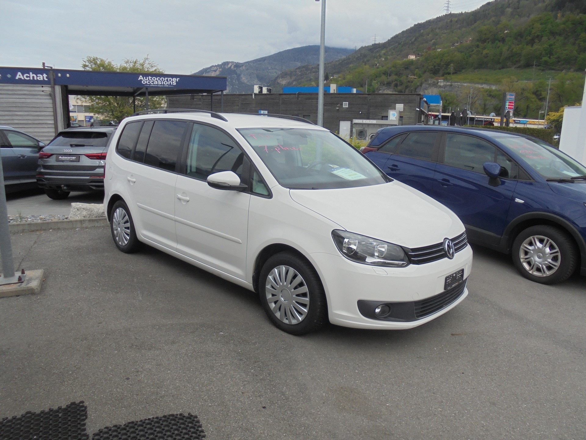 VW Touran 1.6 TDI Comfortline-image-1