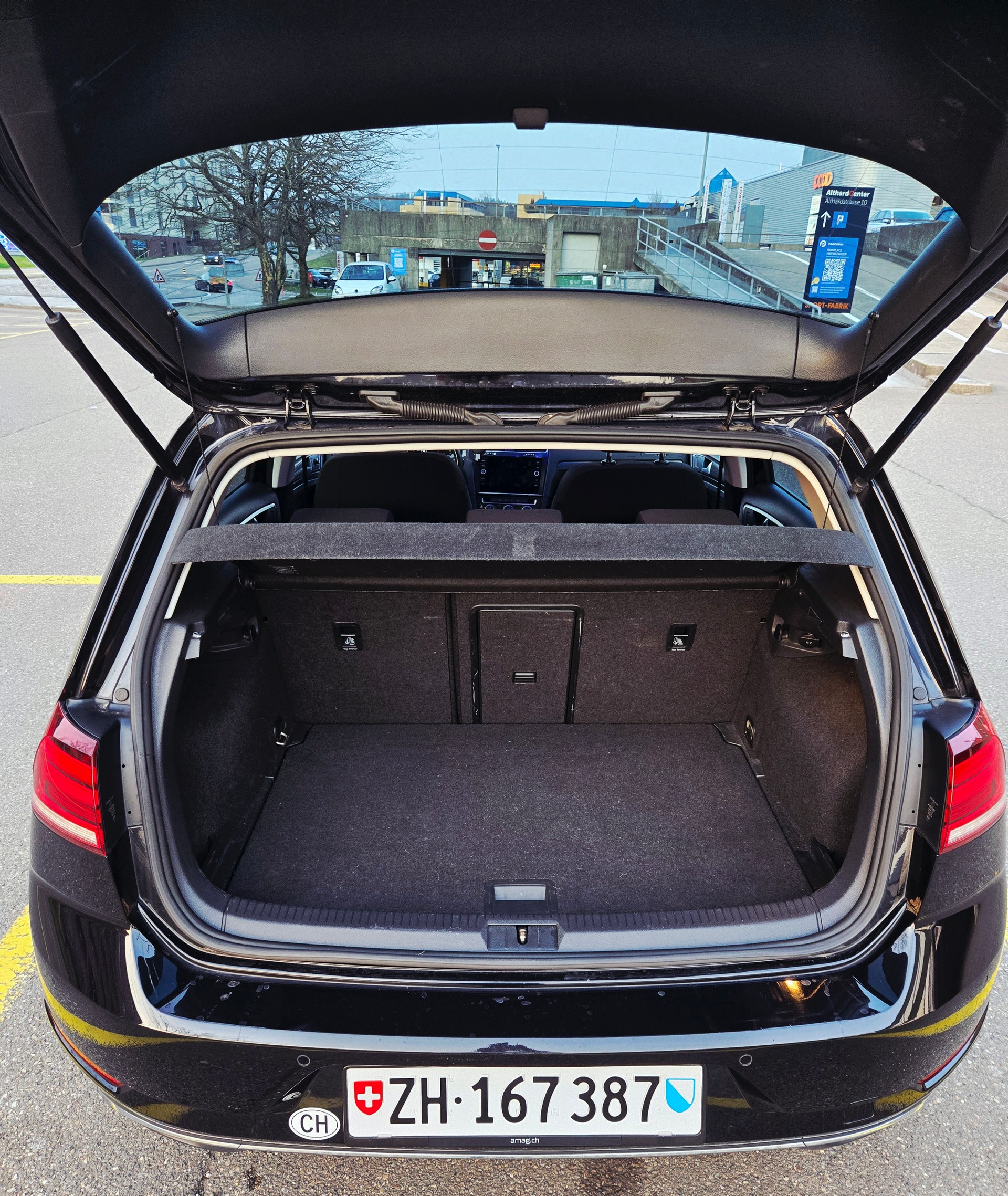 VW Golf 1.4 TSI Comfortline DSG-image-8