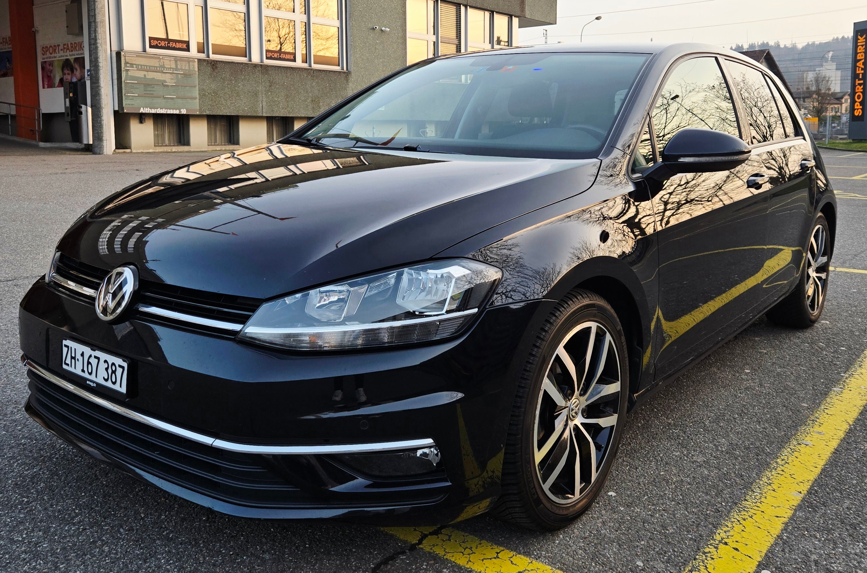 Car photo