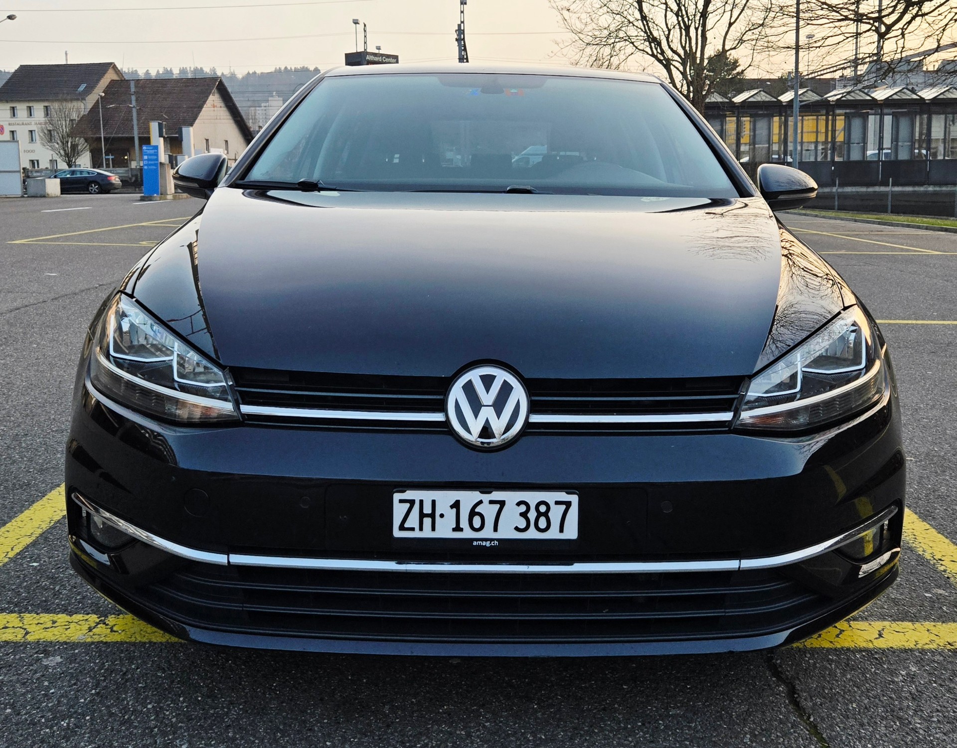 VW Golf 1.4 TSI Comfortline DSG-image-2