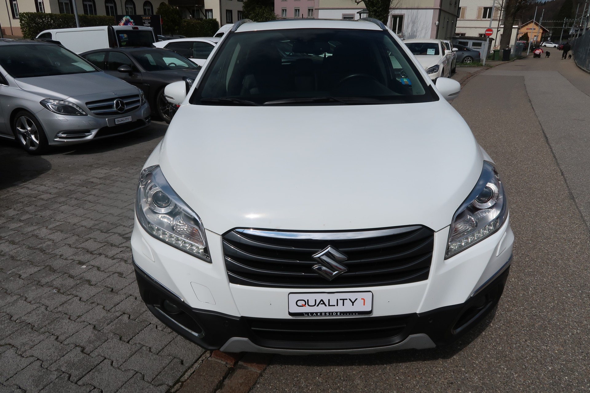 SUZUKI SX4 S-Cross 1.6 TD Compact+ 4WD-image-1