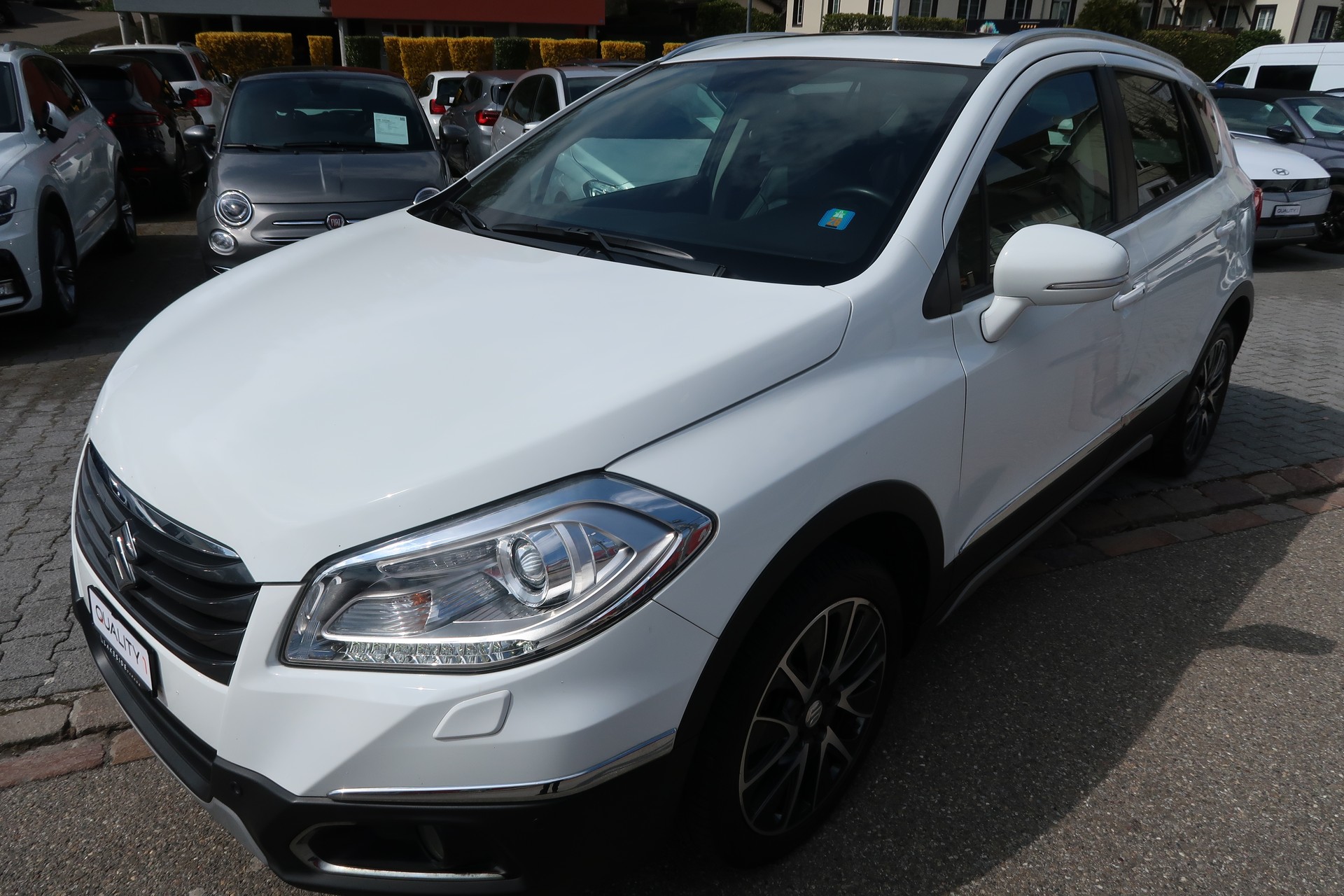 SUZUKI SX4 S-Cross 1.6 TD Compact+ 4WD-image-0