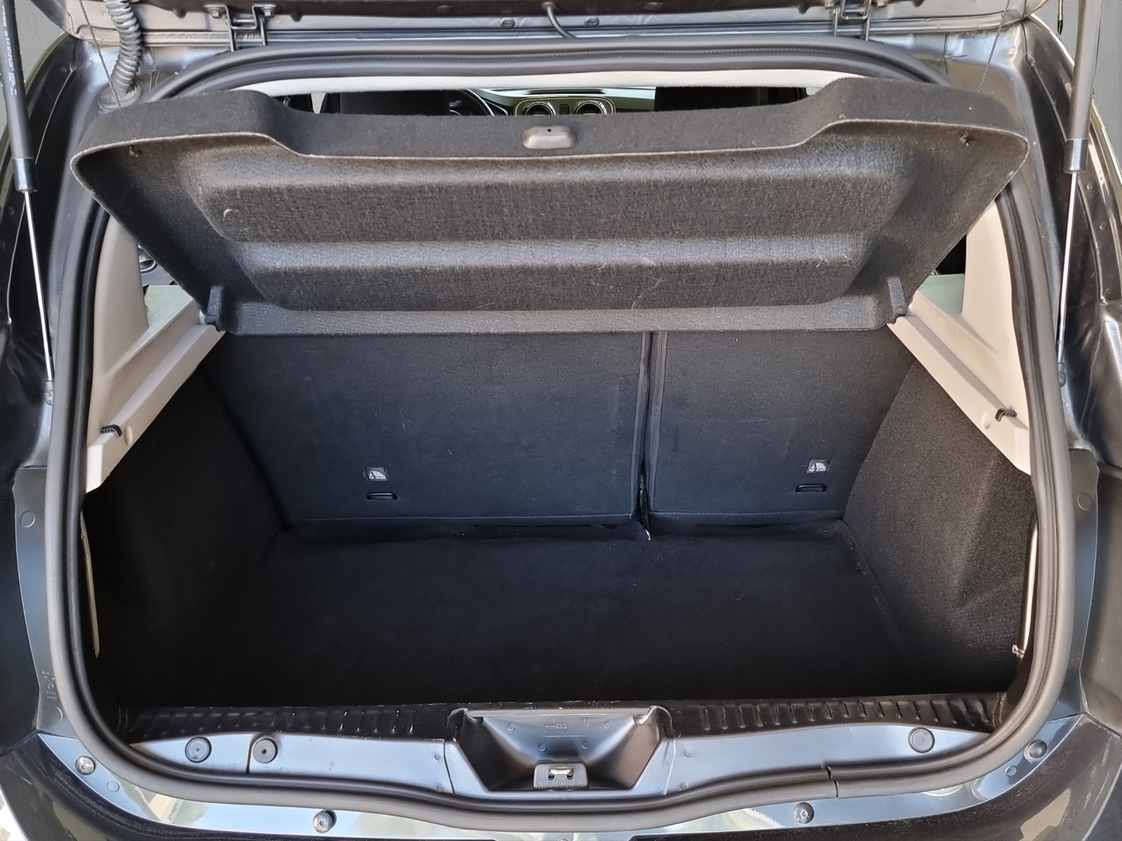 DACIA Sandero 0.9 TCe Stepway Unlimi-image-9