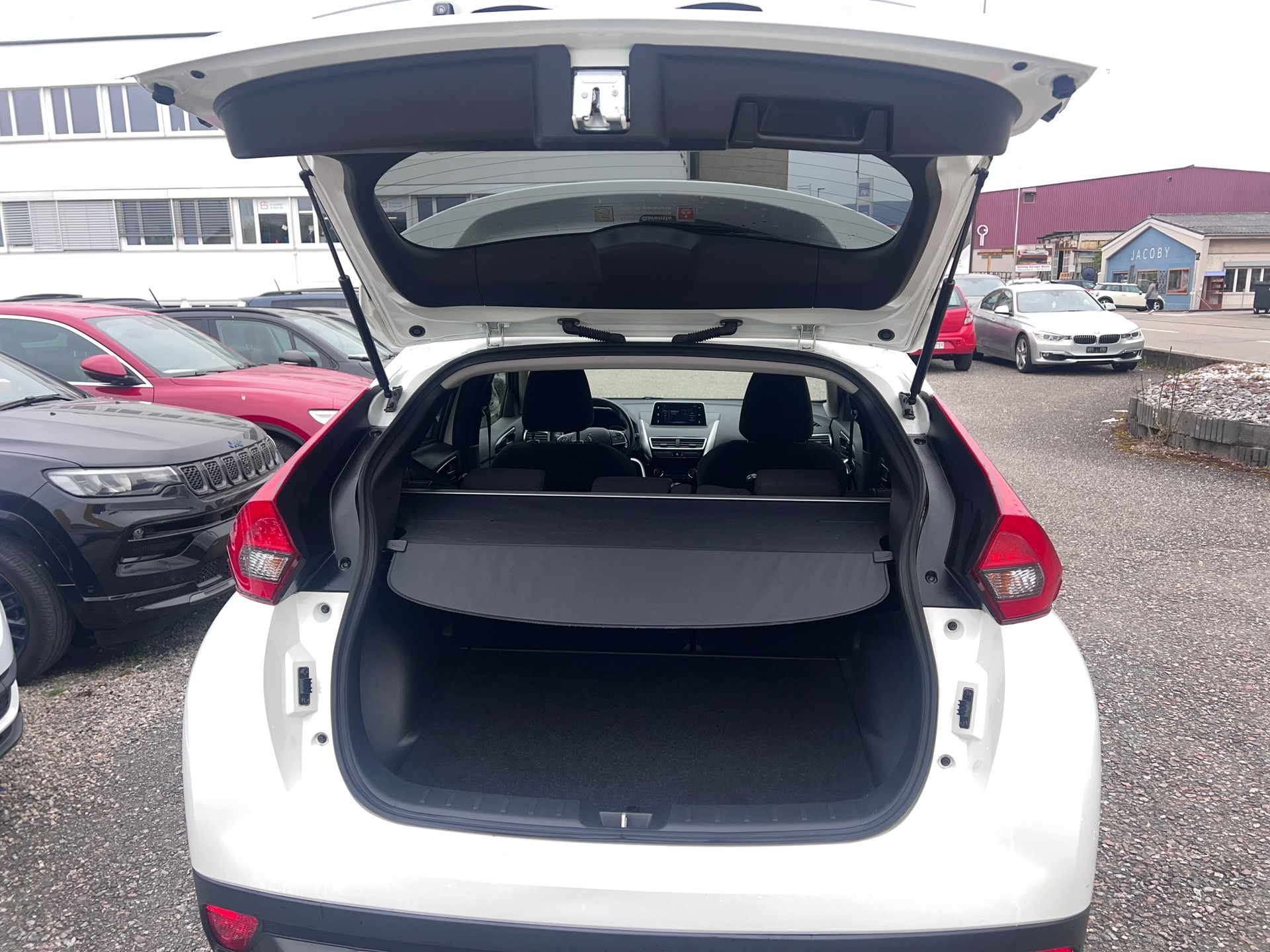 MITSUBISHI Eclipse Cross 1.5 T-Mivec Value 2WD CVT-image-7