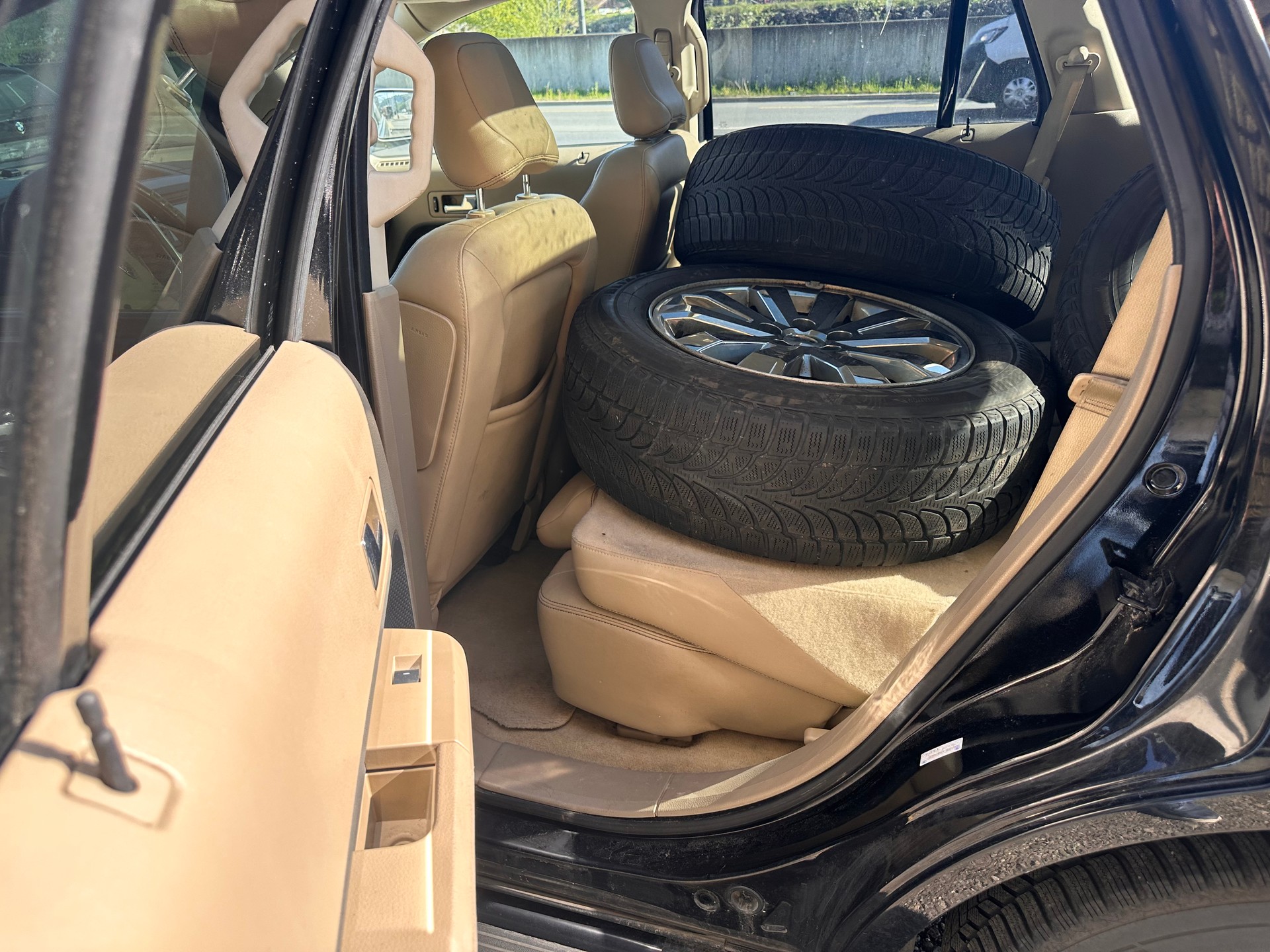 FORD EDGE-image-9