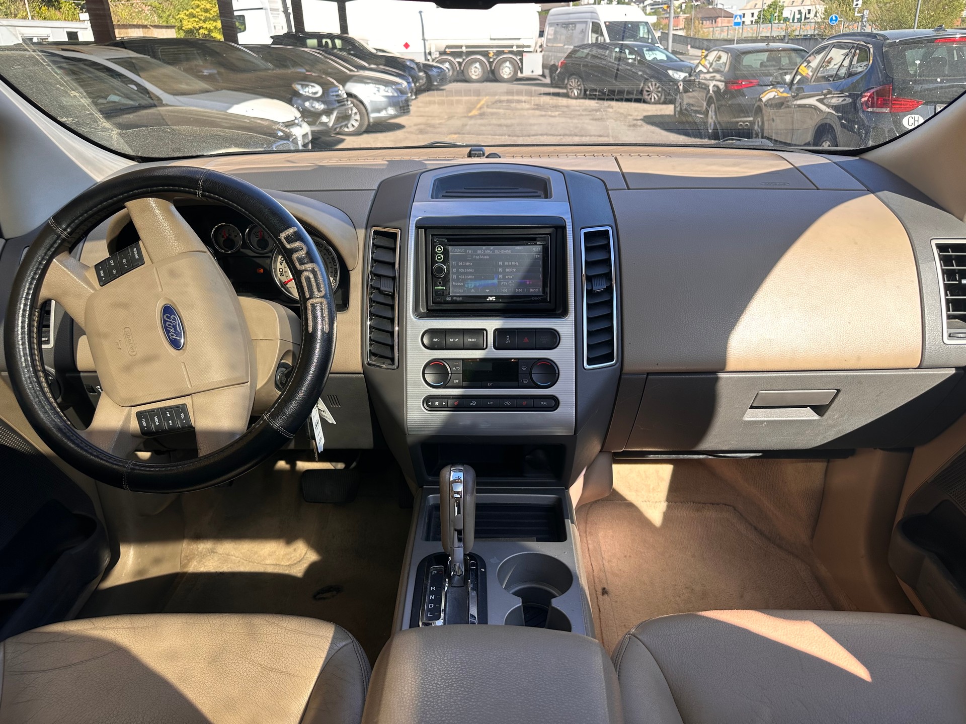 FORD EDGE-image-10