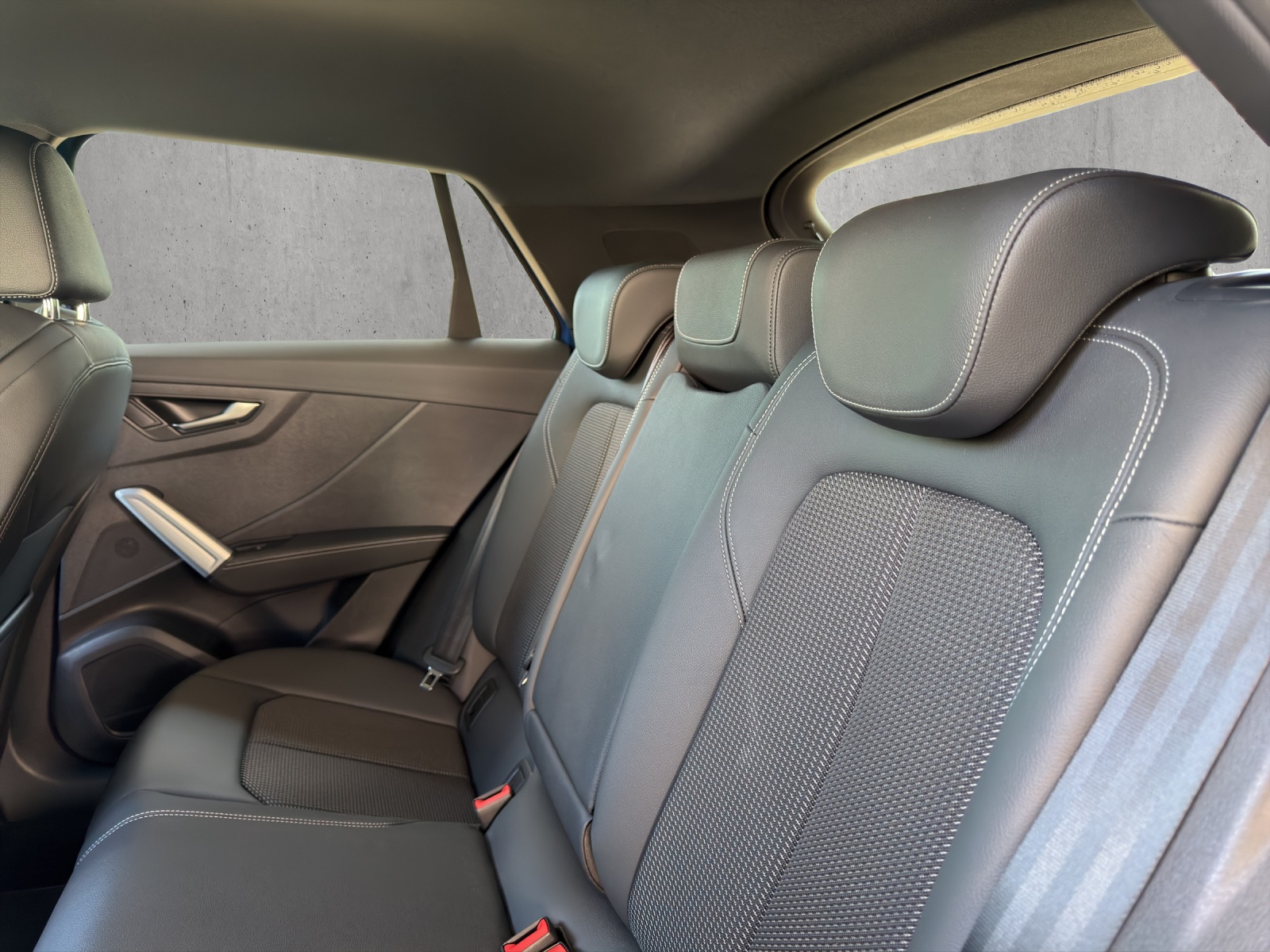 AUDI SQ2 TFSI quattro S-tronic-image-13