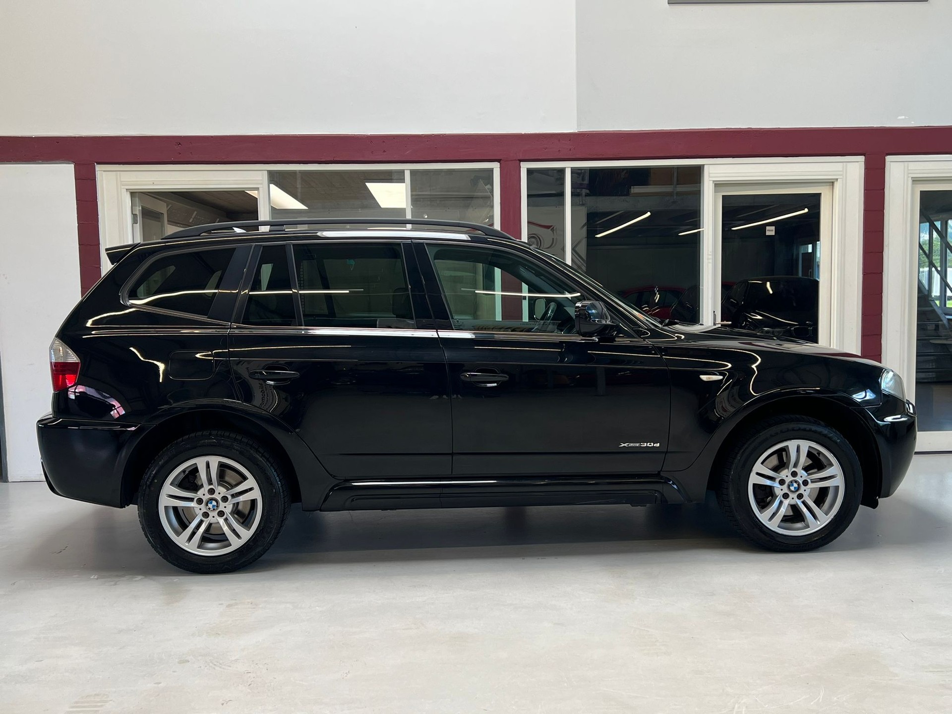 BMW X3 xDrive 30d (3.0d)-image-8