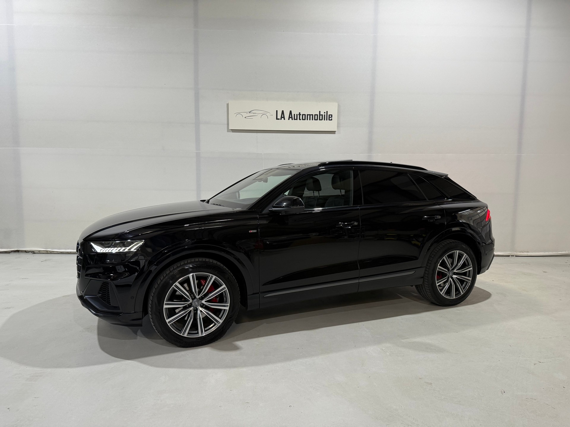 AUDI Q8 50 TDI S Line quattro tiptronic-image-1