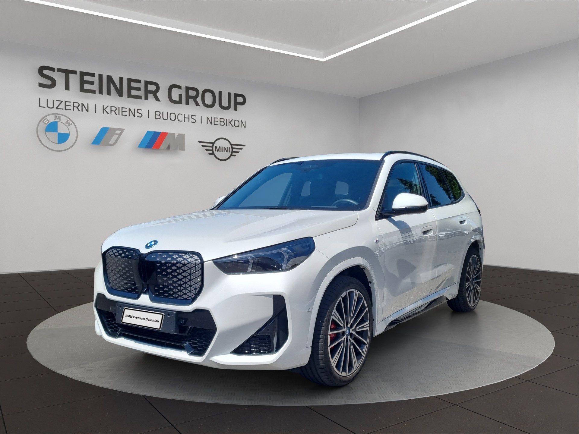 BMW iX1 xDrive 30 M Sport Pro