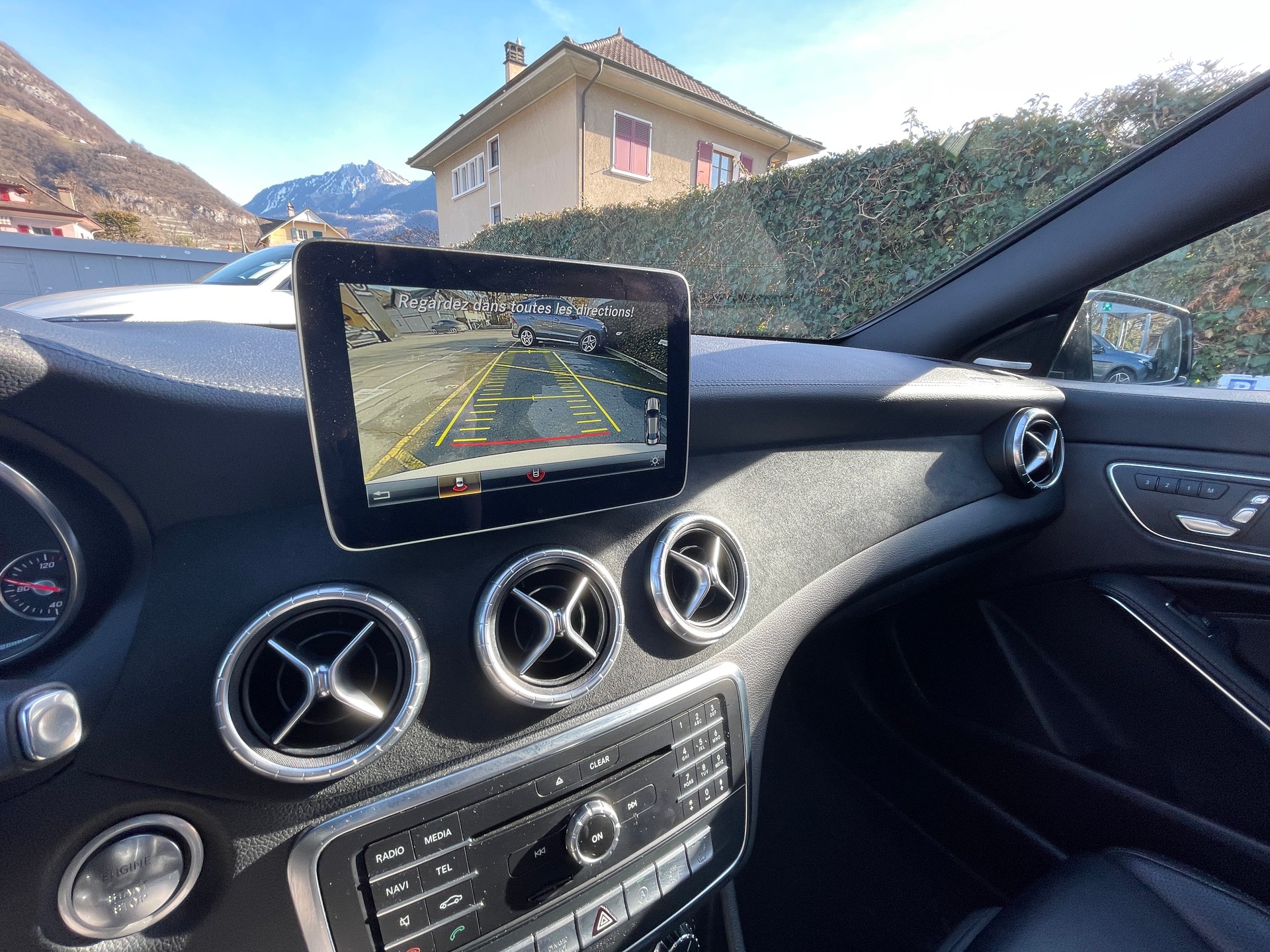 MERCEDES-BENZ CLA 250 AMG Line 4Matic-image-13