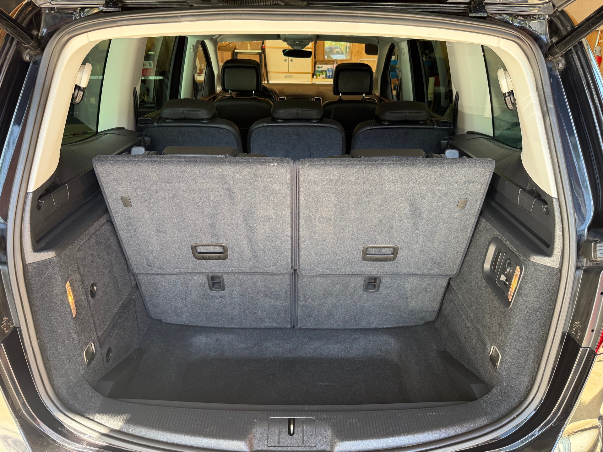 VW Sharan 2.0 TDI BMT Highline DSG-image-16