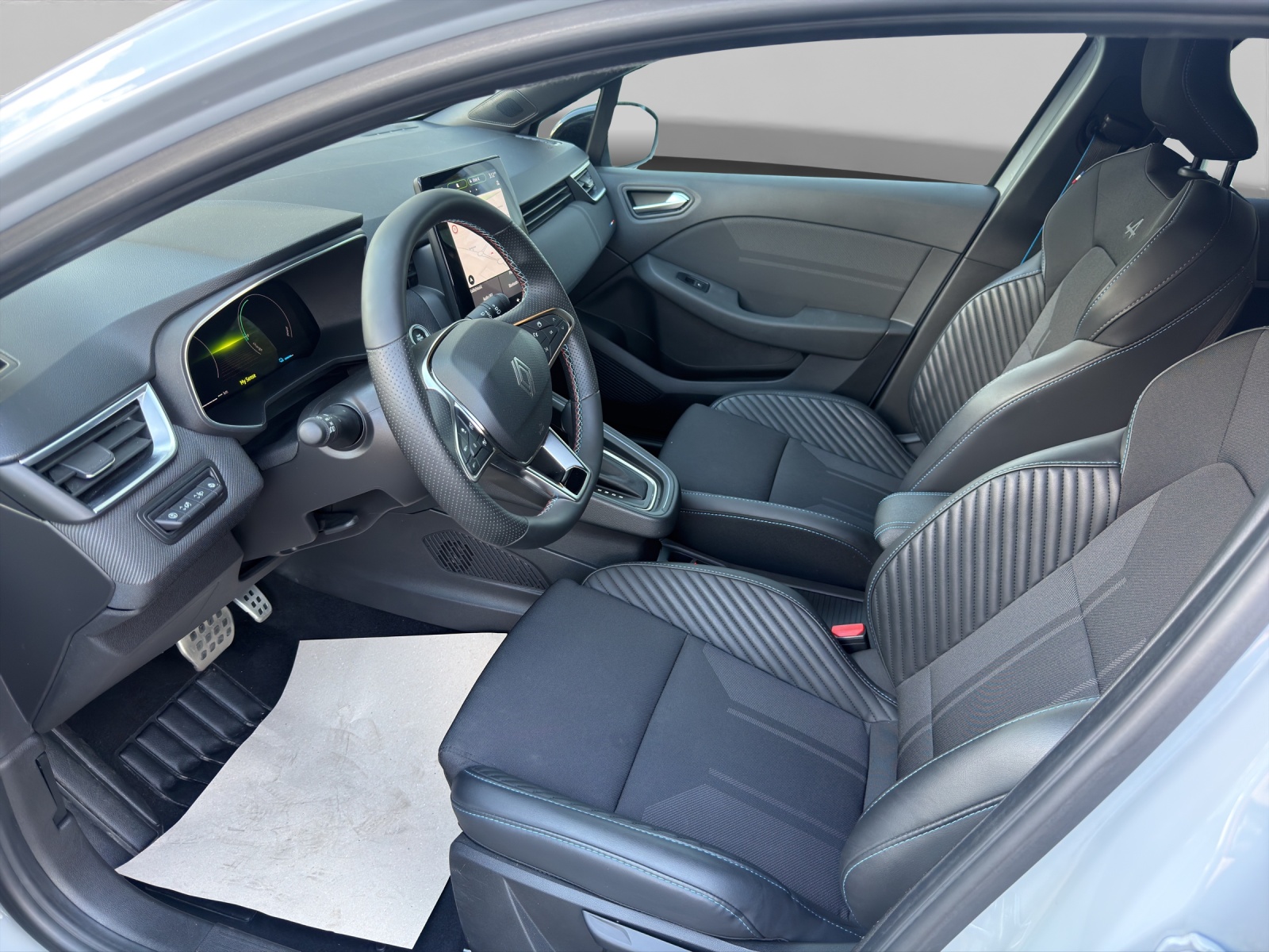 RENAULT Clio 1.6 E-Tech esprit Alpine-image-5