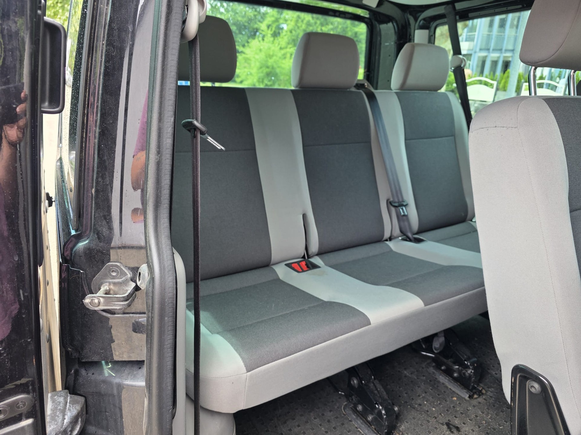 VW T5 2.0 TDI BMT 4Motion-image-9