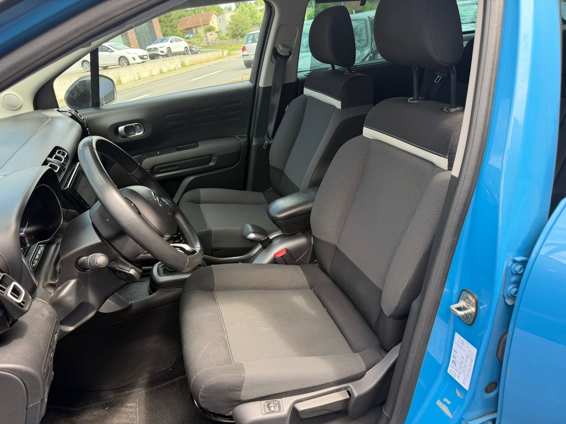 CITROEN C3 Aircross 1.5 BlueHD Feel-image-10