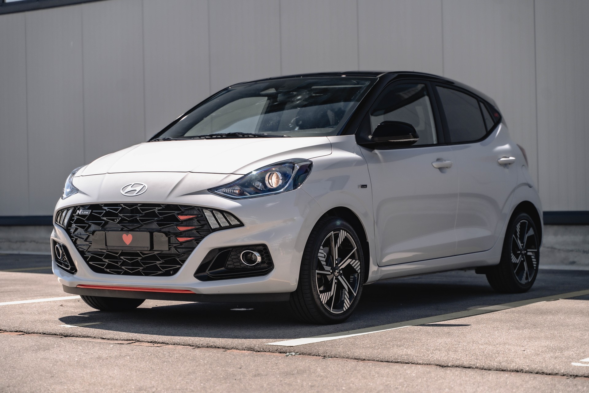 HYUNDAI i10 1.0 T-GDi PE N-Line * Neuwertiger Zustand * traumhafte Ausstattung * Werksgarantie *-image-1
