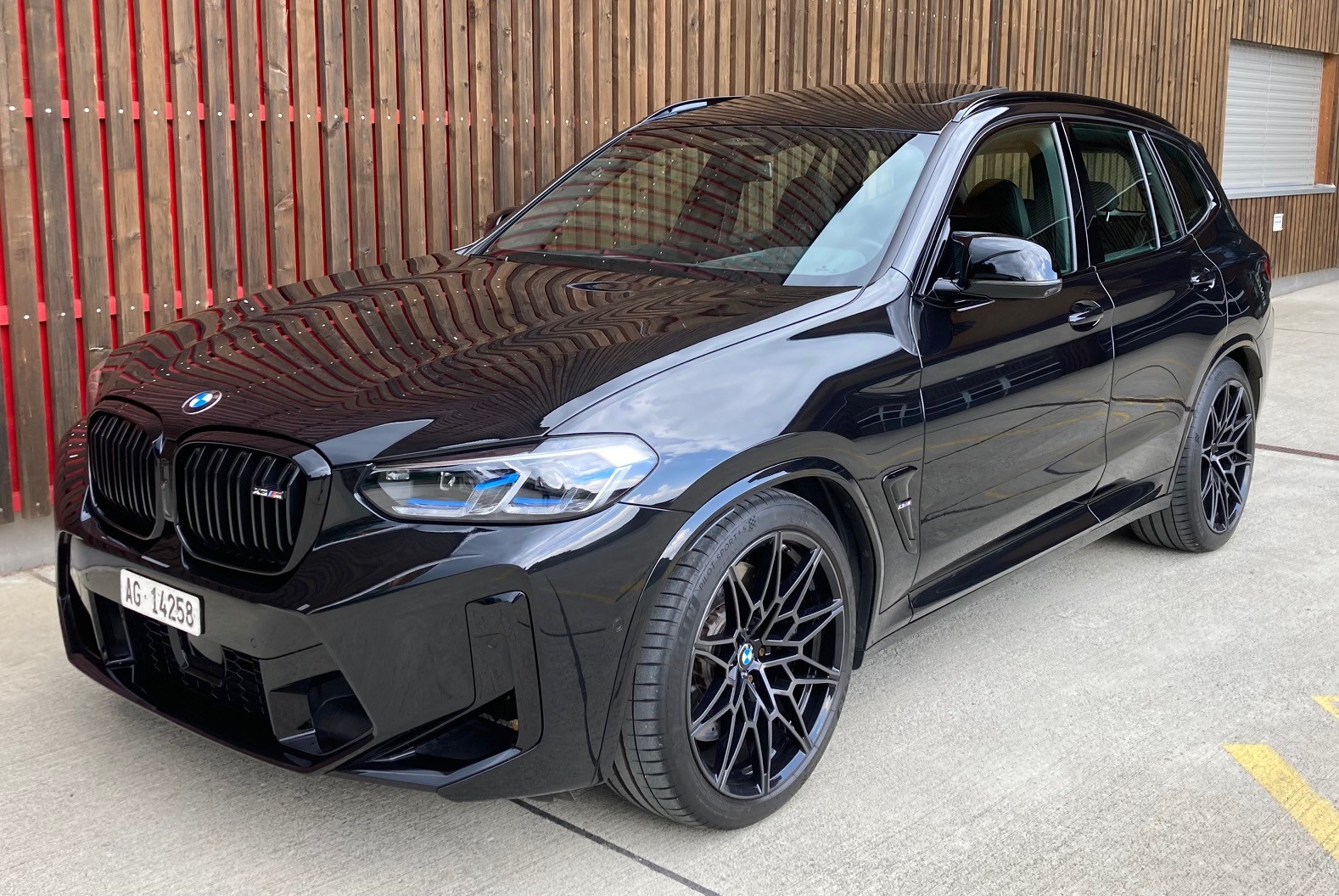 BMW M Competition-image-0