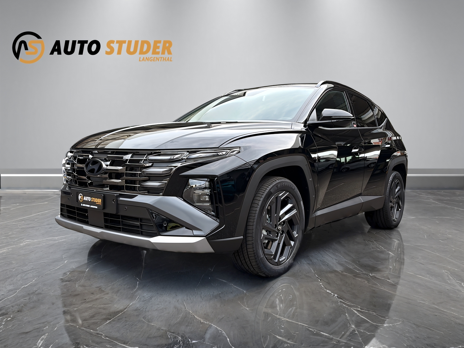HYUNDAI Tucson 1.6 T-GDi HEV Origo Blackline 4WD-image-1