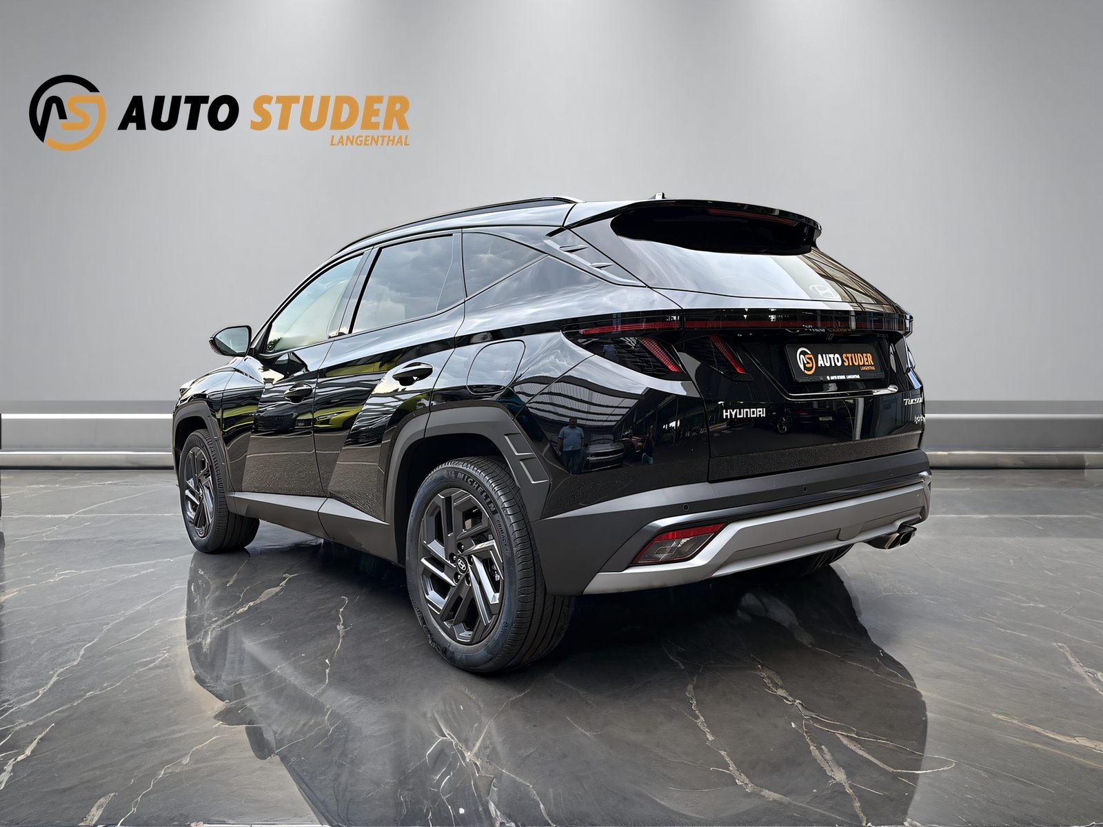 HYUNDAI Tucson 1.6 T-GDi HEV Origo Blackline 4WD-image-8