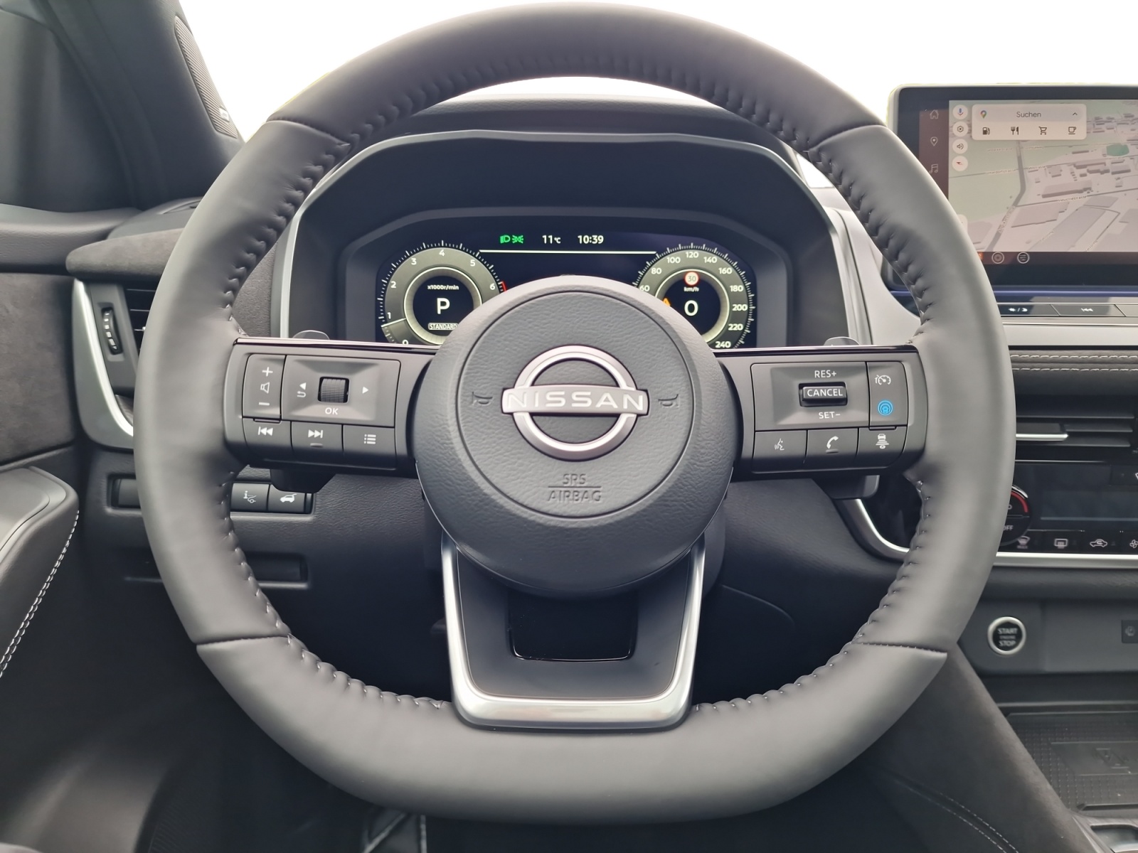 NISSAN Qashqai 1.3 DIG-T MHEV Tekna+ 4x4 Panorama-image-15