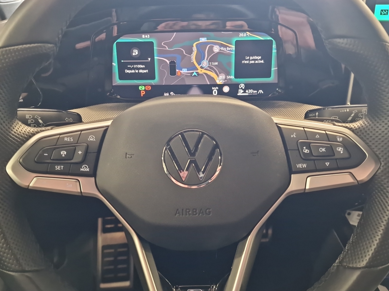 VW Golf Variant 2.0 TSI R-Line DSG 4 Motion-image-10