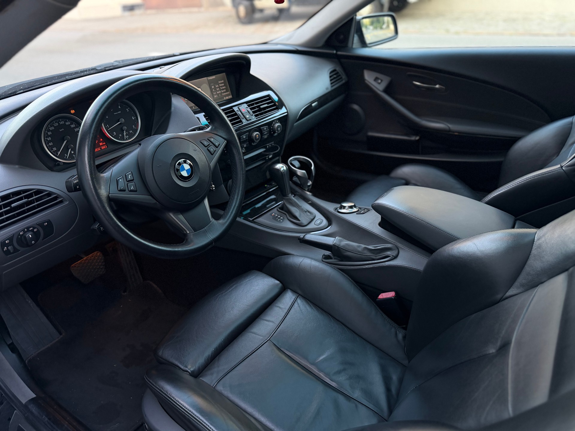 BMW 645Ci #333PS #Automat E63 Coupé*LEDER*Glasdach* kaufen bei ASM-TEAM.ch-image-12
